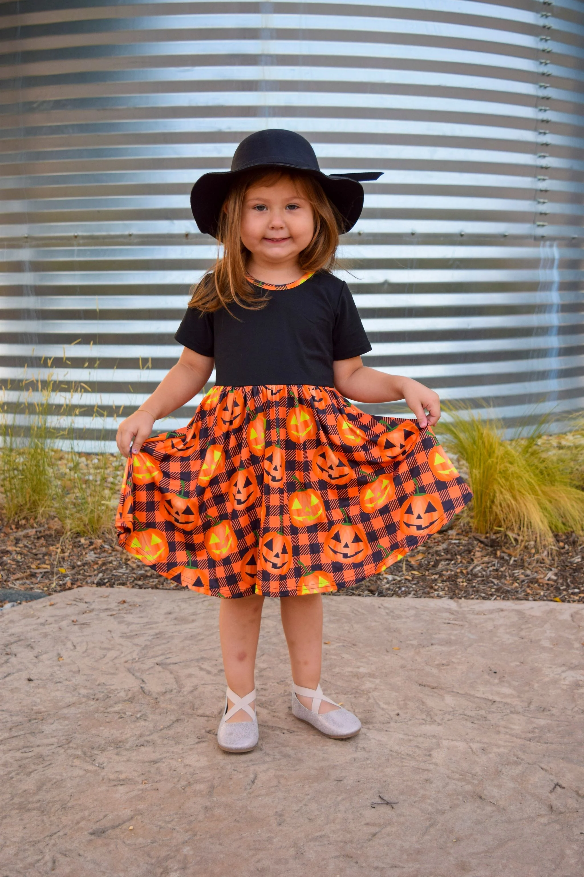 SPOOKY ORANGE PUMPKIN SHORT SLEEVES TWIRL DRESS (Copy)