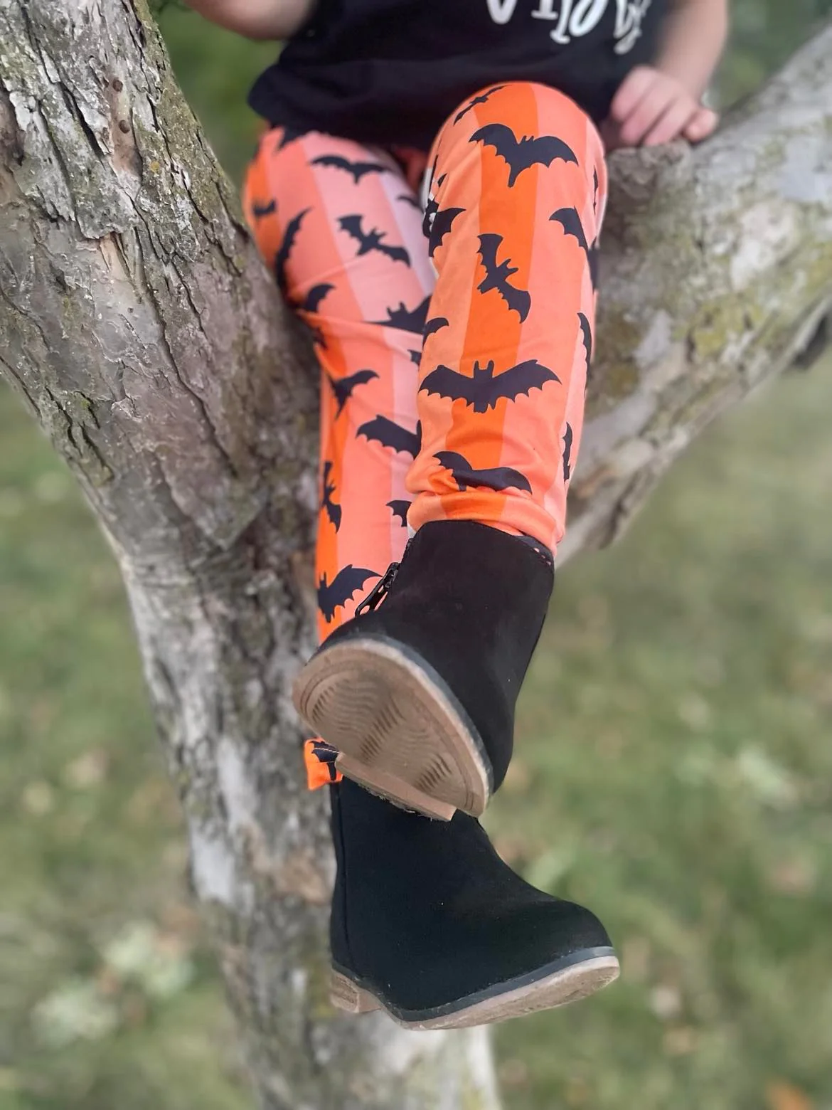 HALLOWEEN BATS LEGGINGS
