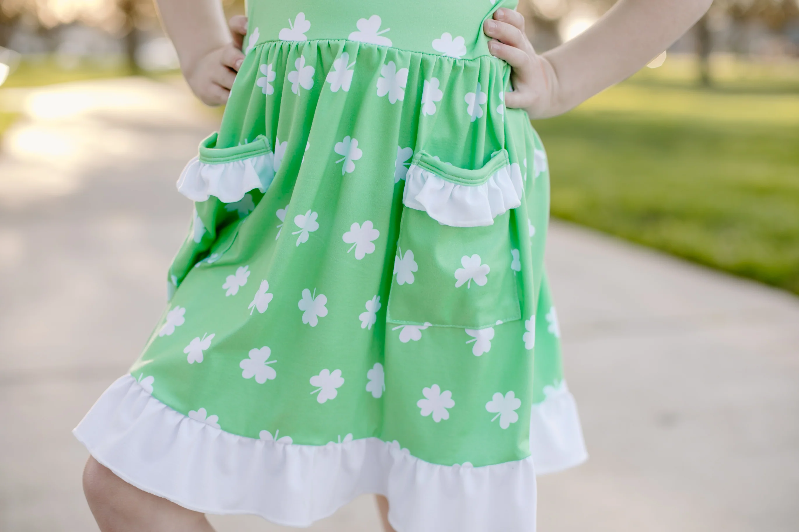 SHAMROCK DRESS WITH POCKETS
