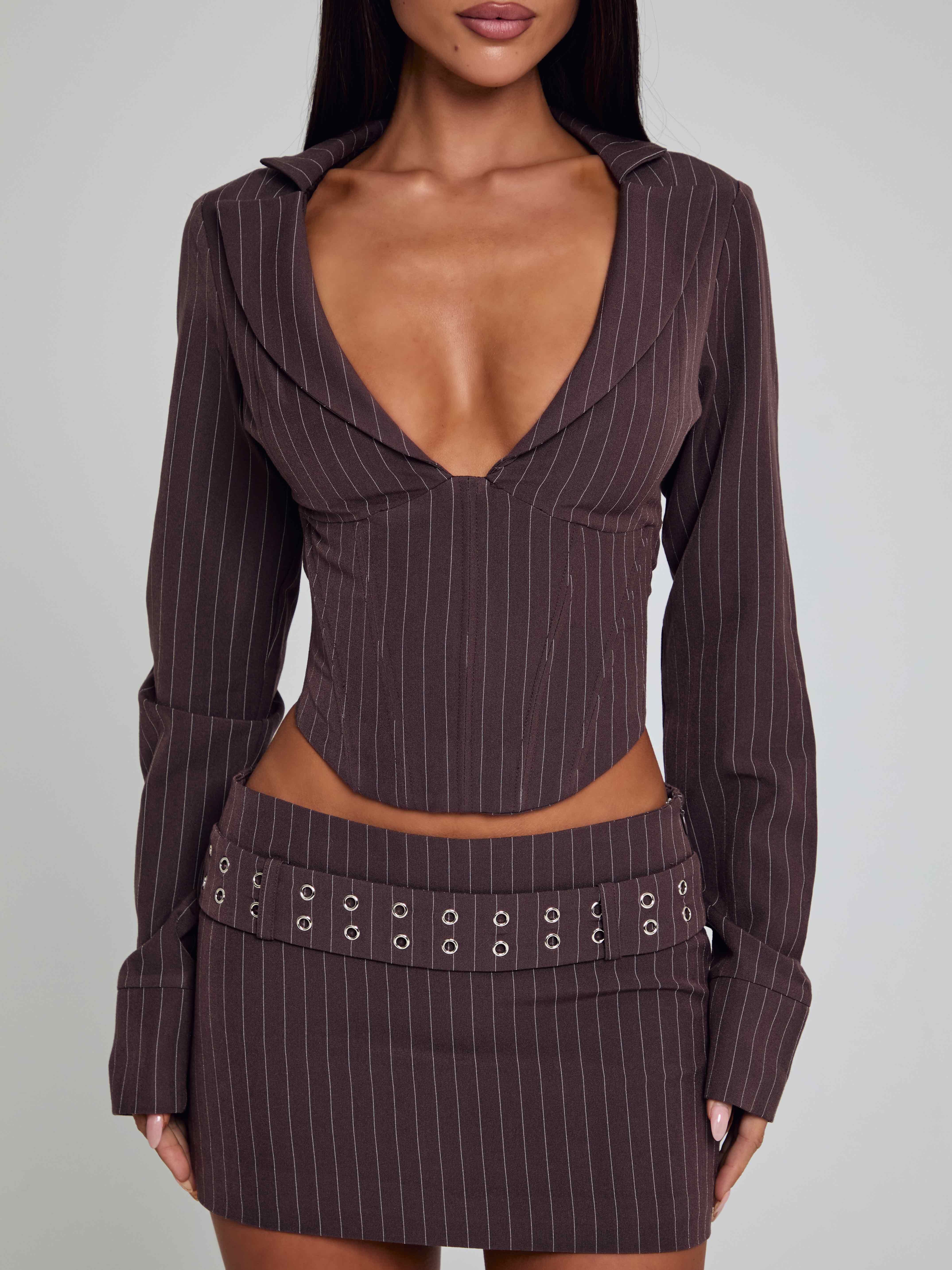 KESSIA TOP BROWN PINSTRIPE