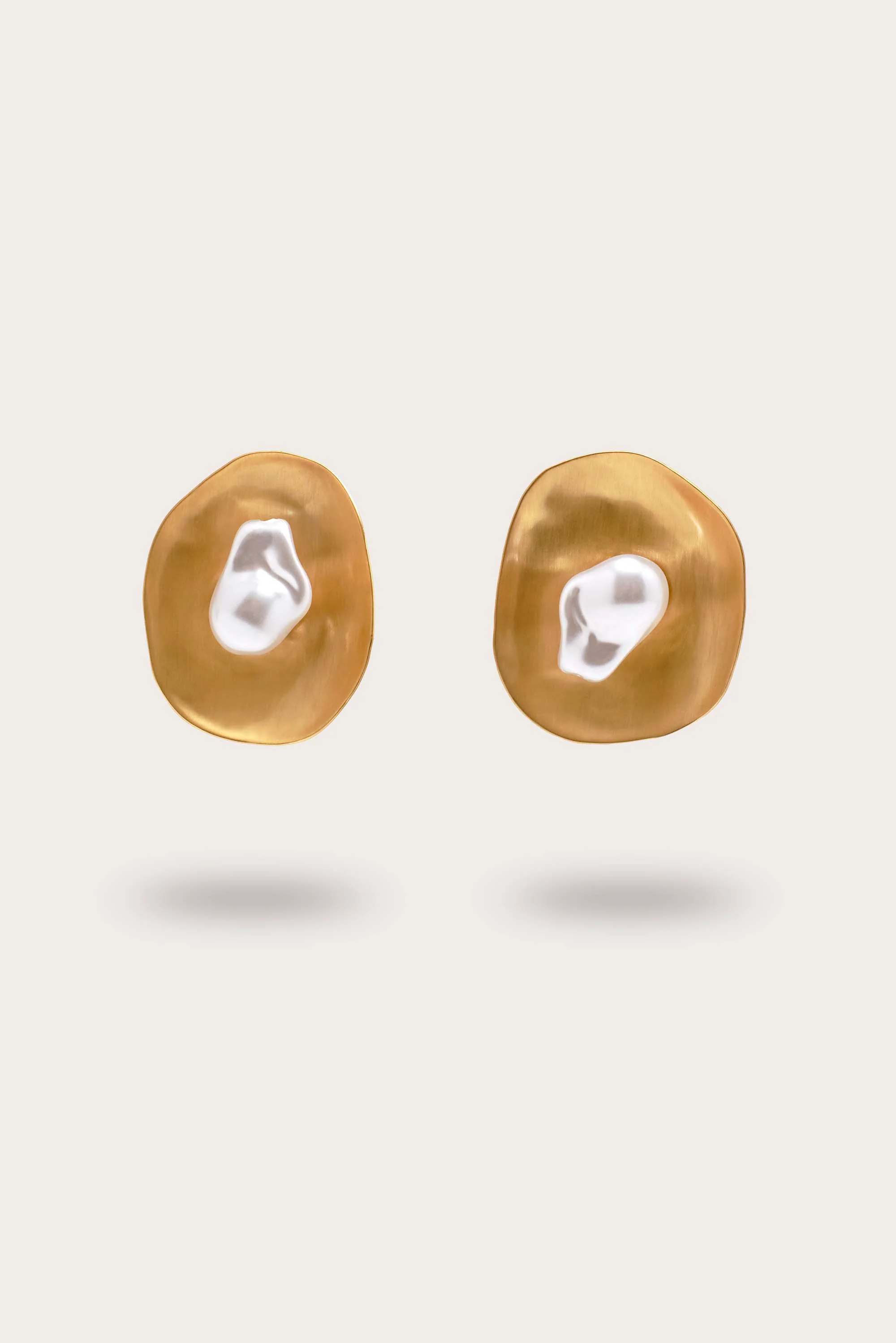 MARZIA EARRING - BRUSHED BRASS