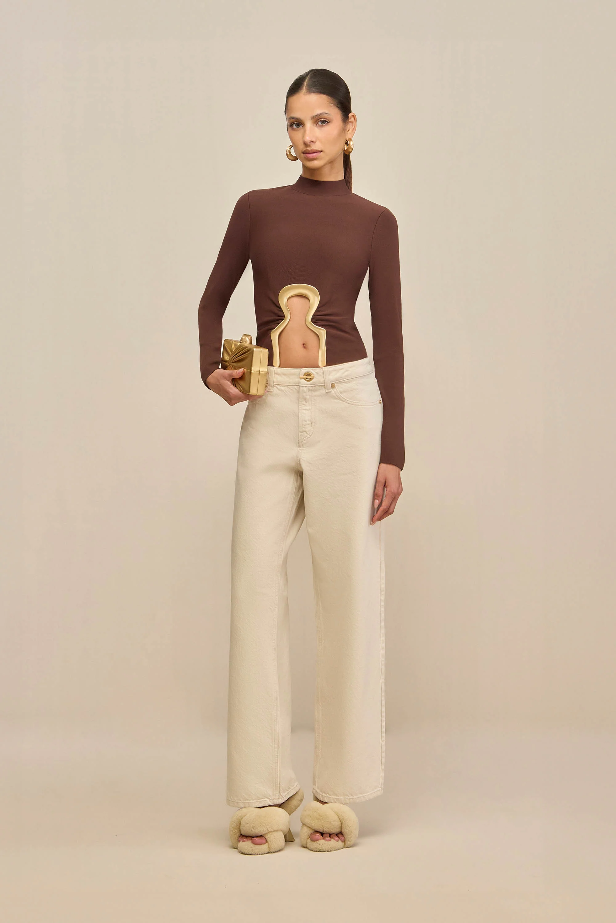 ROSELLA JEAN - TRAVERTINE