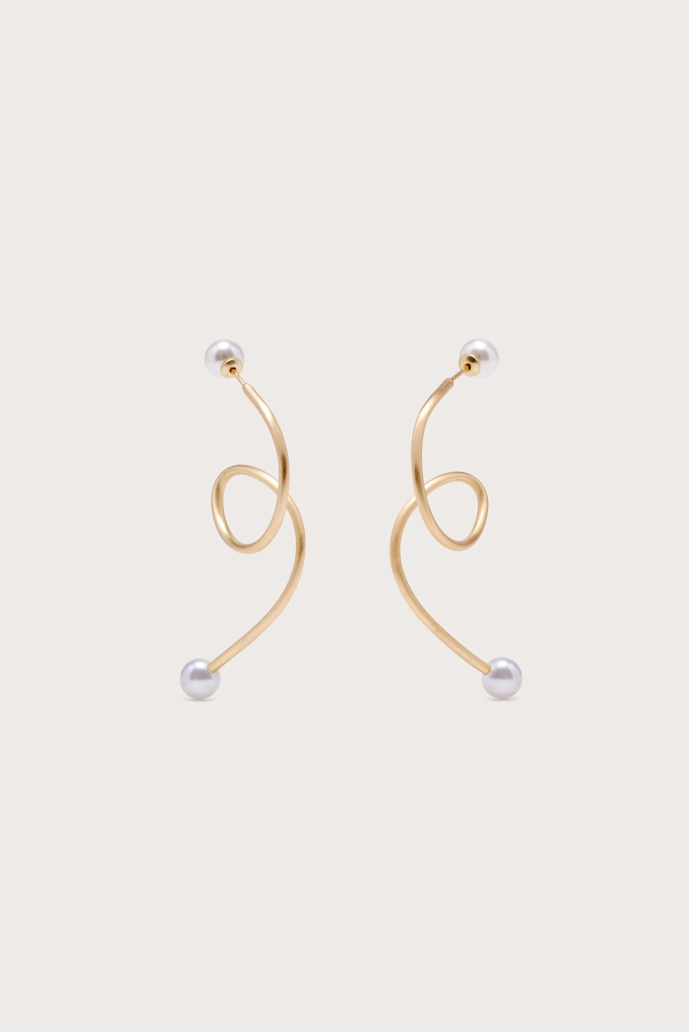 TAZIA EARRING - PEARL