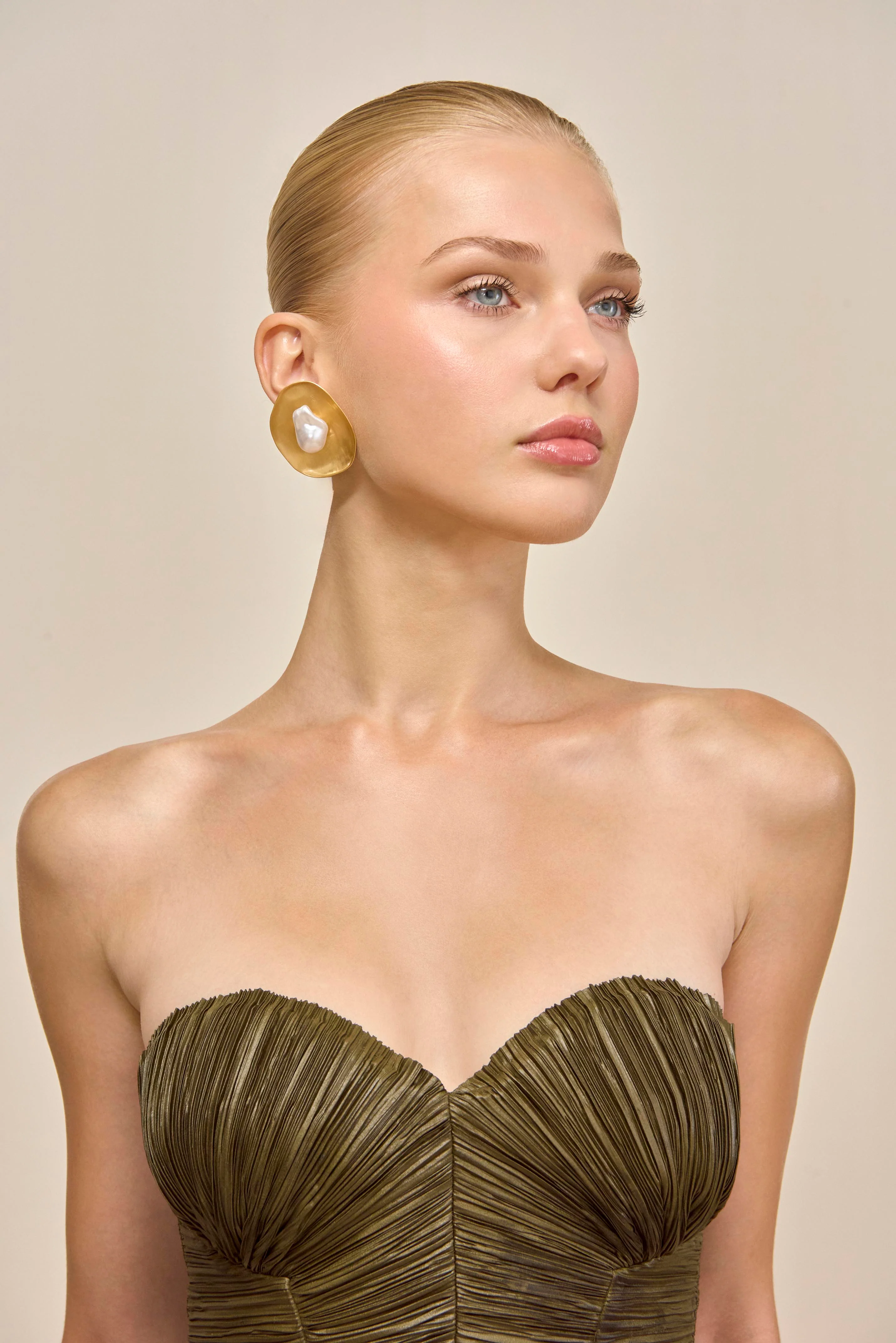 MARZIA EARRING - BRUSHED BRASS