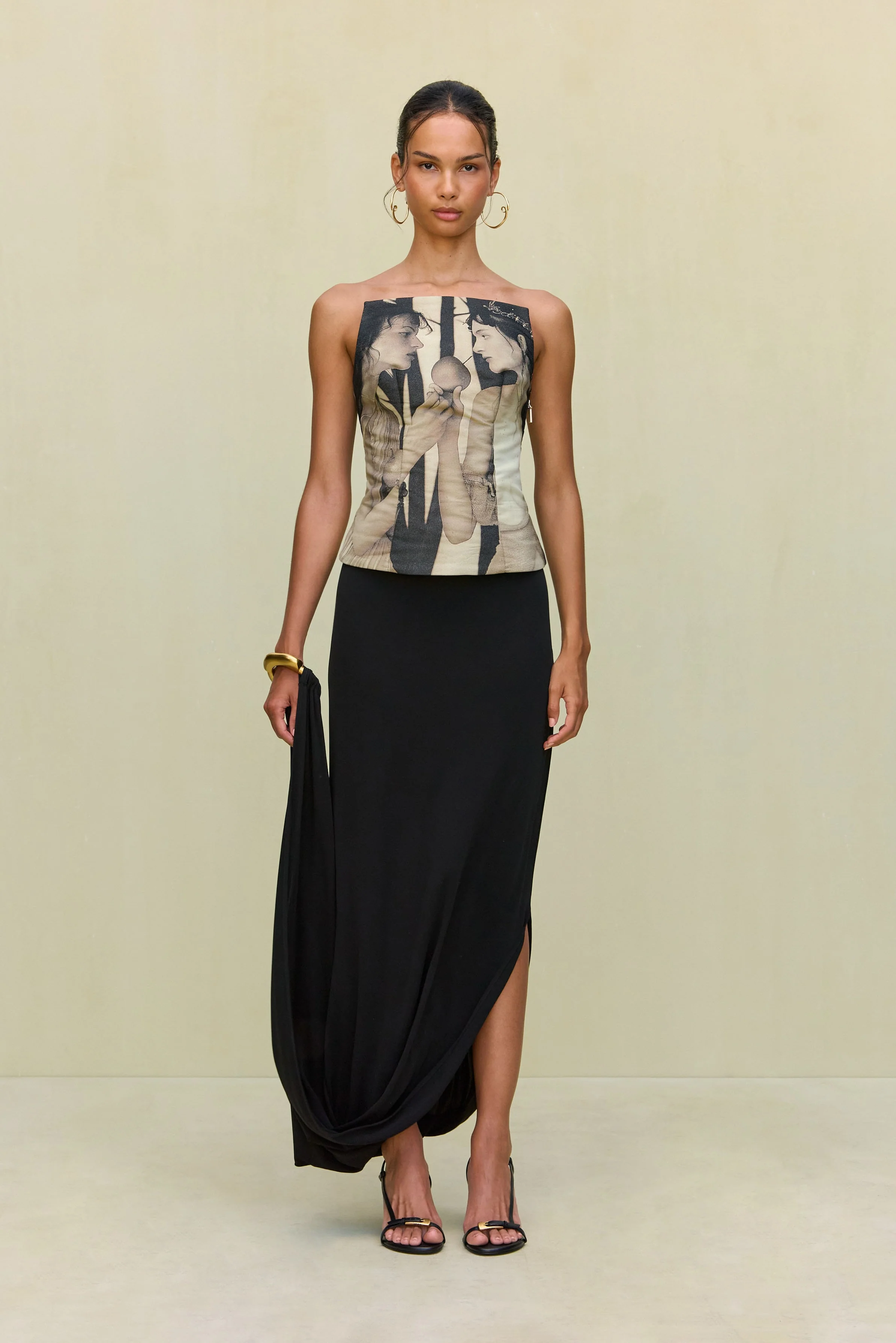SOLA SKIRT - BLACK
