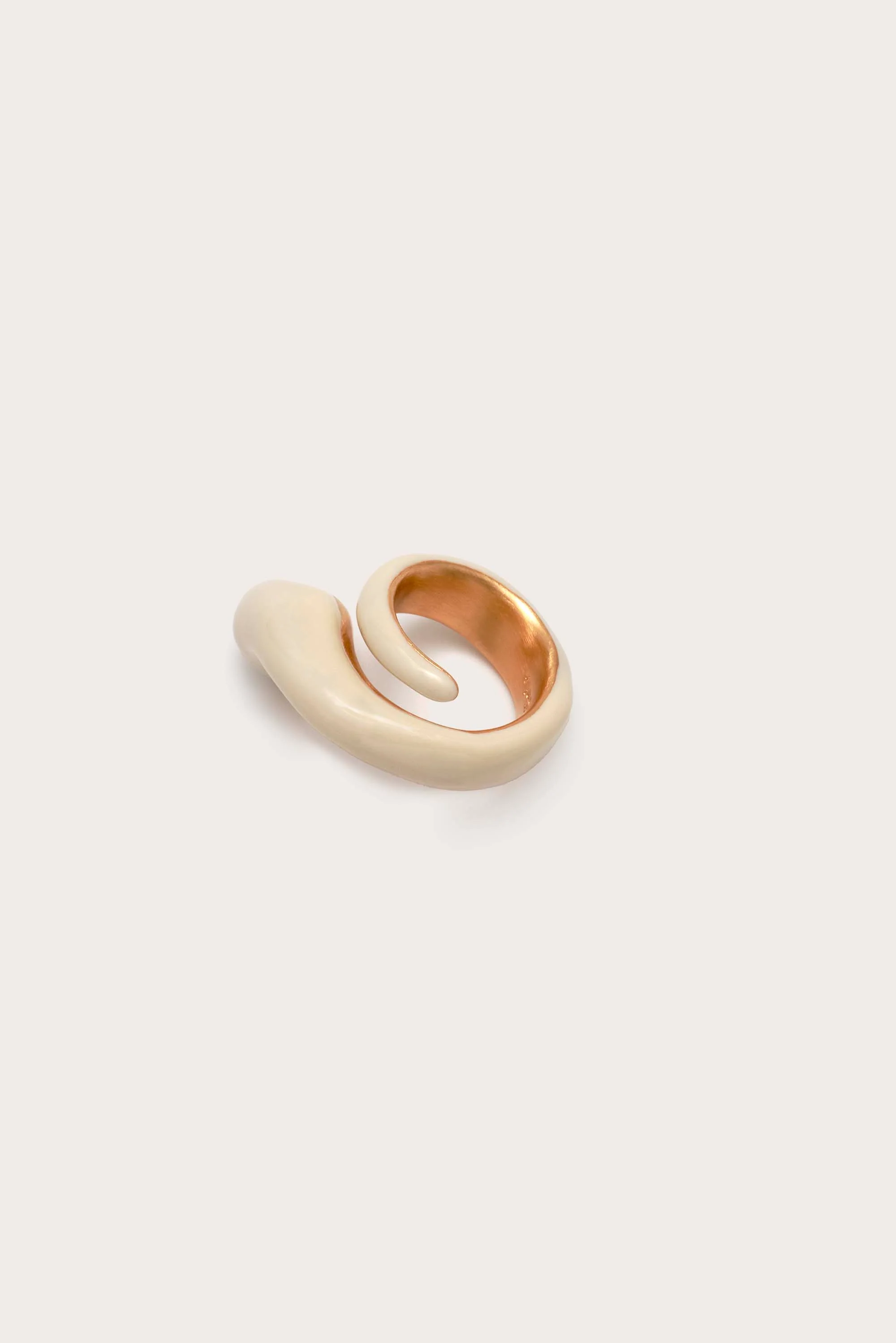 KARINA RING - TRAVERTINE