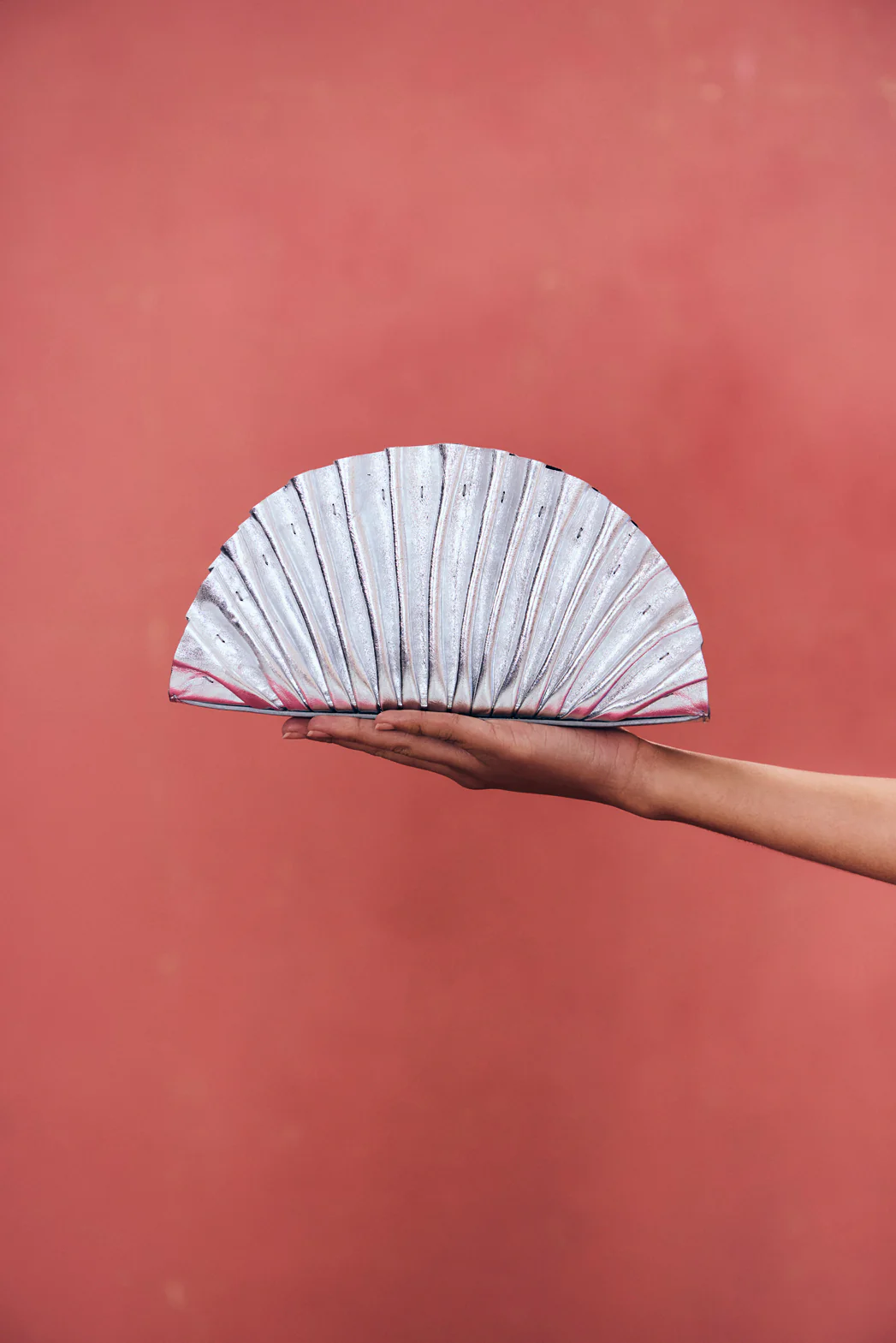 NALA MINI CLUTCH - SILVER