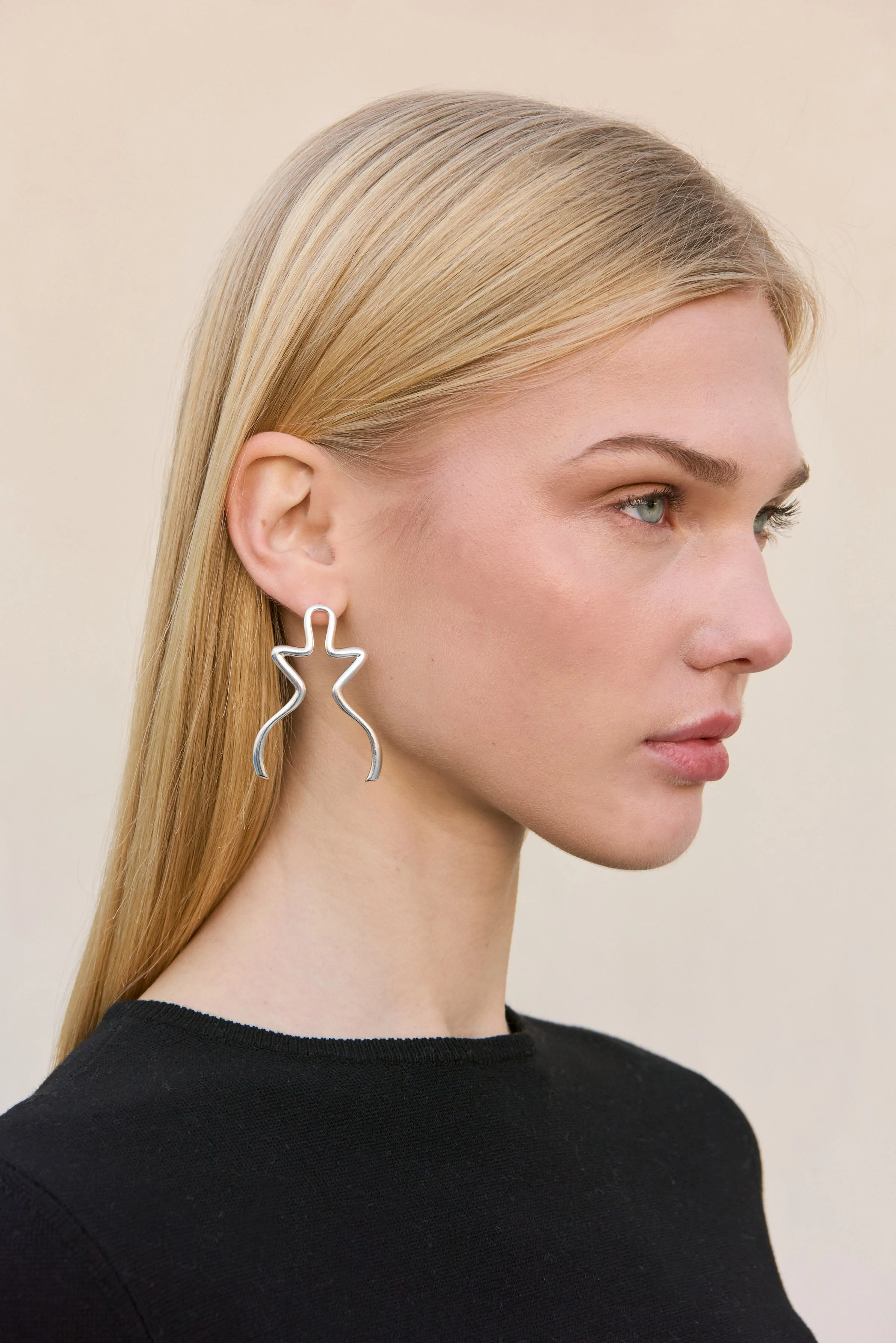 VALMA EARRING - ANTIQUE SILVER