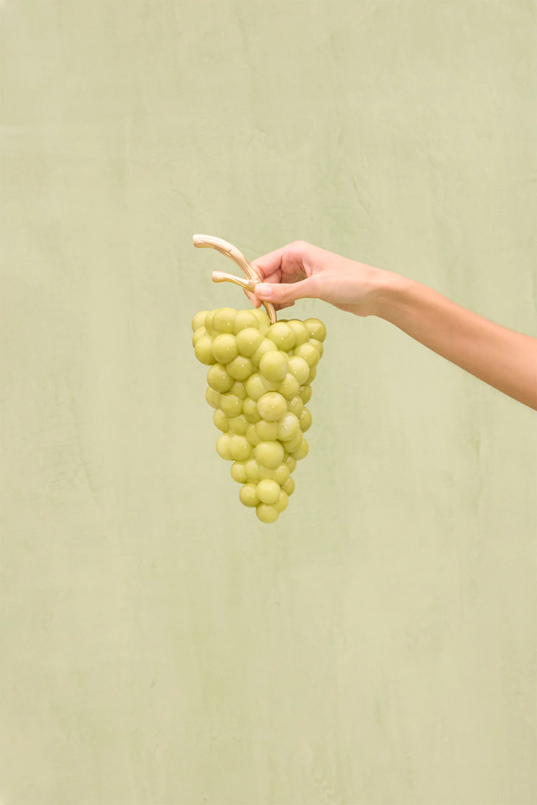 GRAPE CLUTCH - DOMINGA