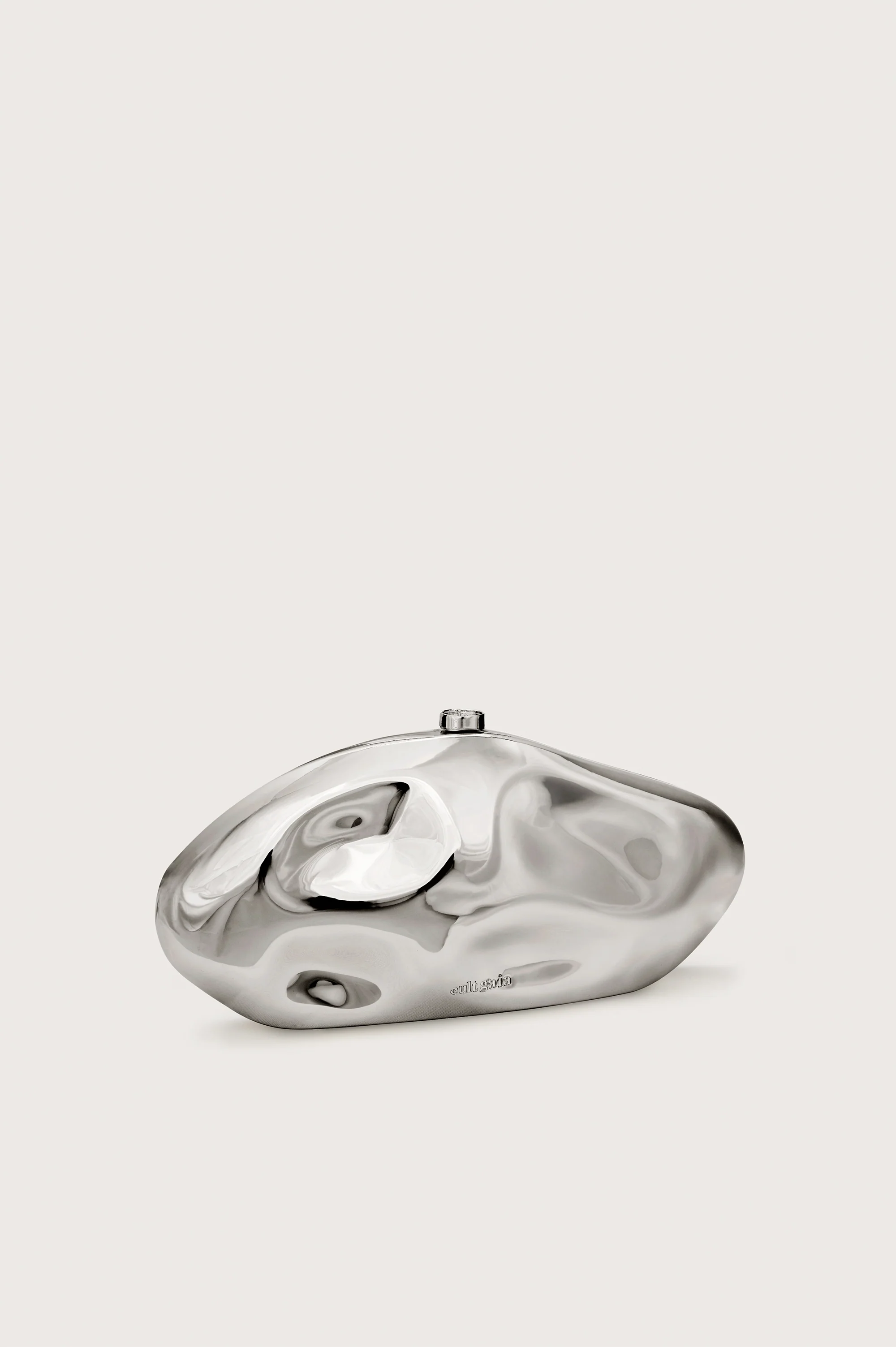 CALDERA CLUTCH - SHINY SILVER