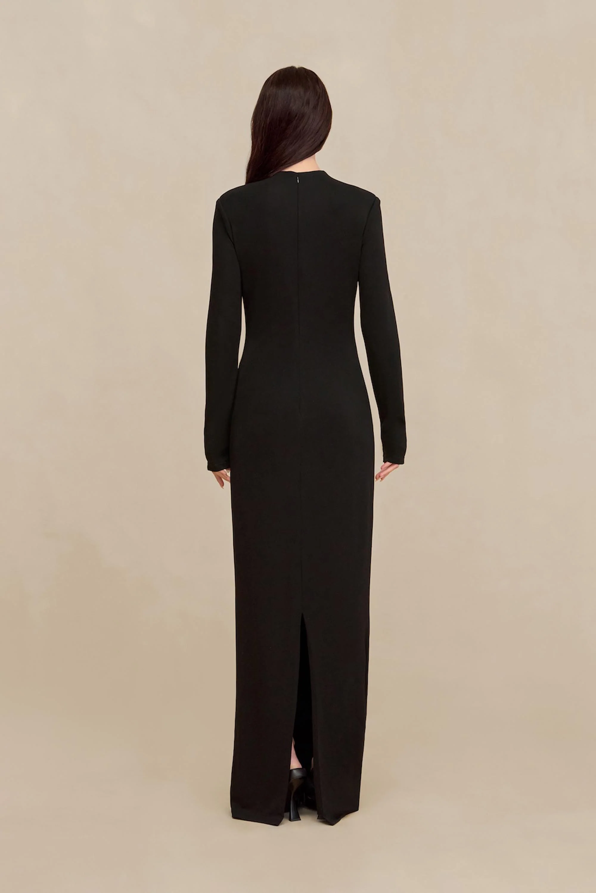 JACENTA GOWN - BLACK