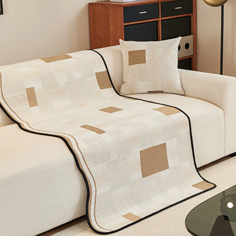 Durable Herringbone Pattern Anti-Slip Couch Cover with Wavy Trim – Pet Scratch Resistant