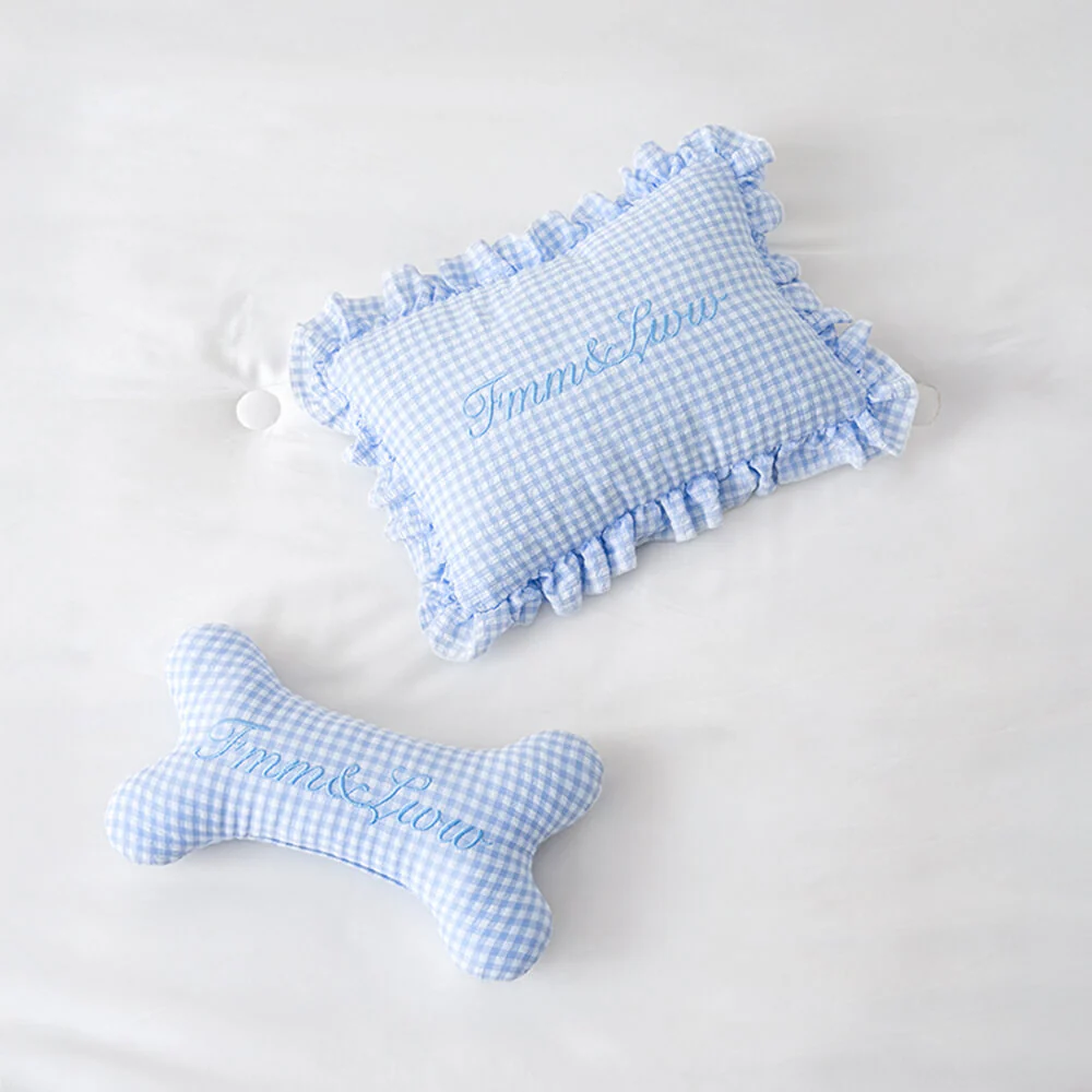 Soft Gingham Washable Dog & Cat Sofa Bed with Pillows