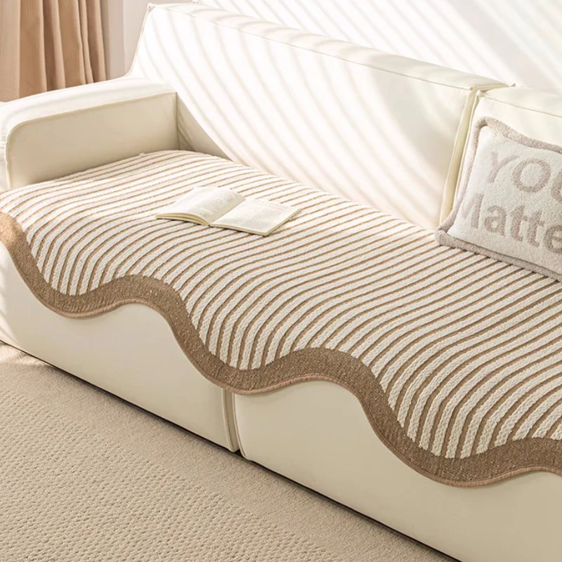 Striped Chenille Irregular Scratch-Resistant Non-Slip Couch Cover