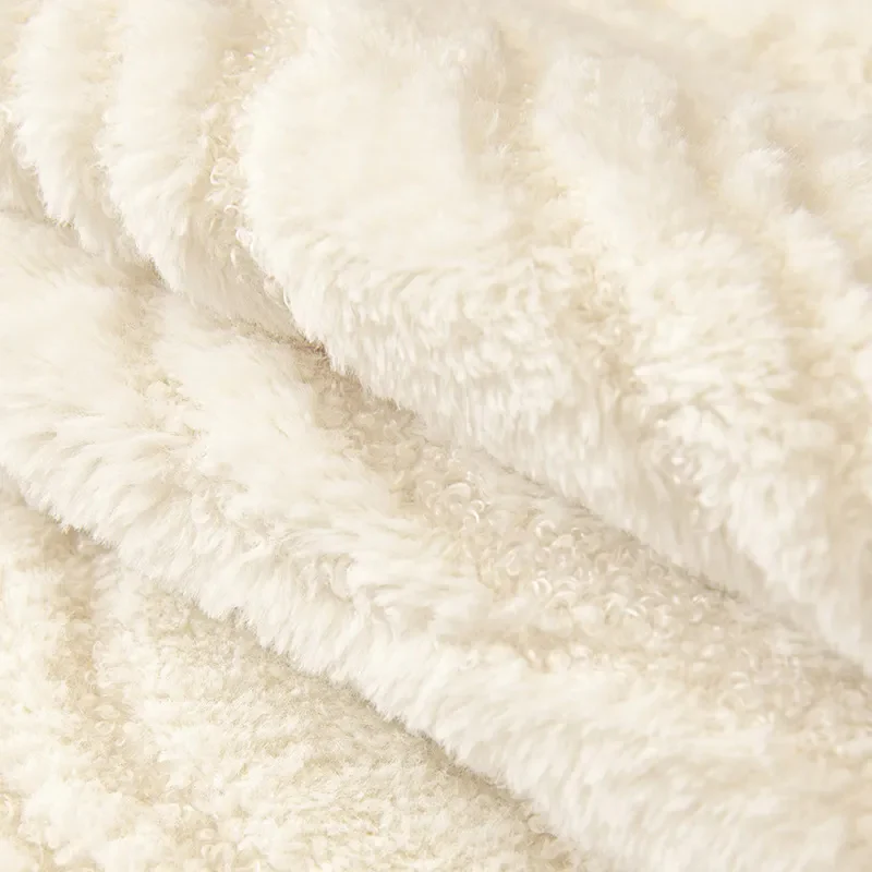 Creamy Plush Water Wave Non-slip Couch Cover