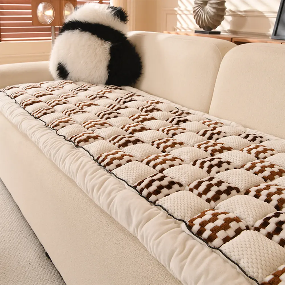 Handmade Plush Checkerboard Pet Mat Comfortable Couch Cover