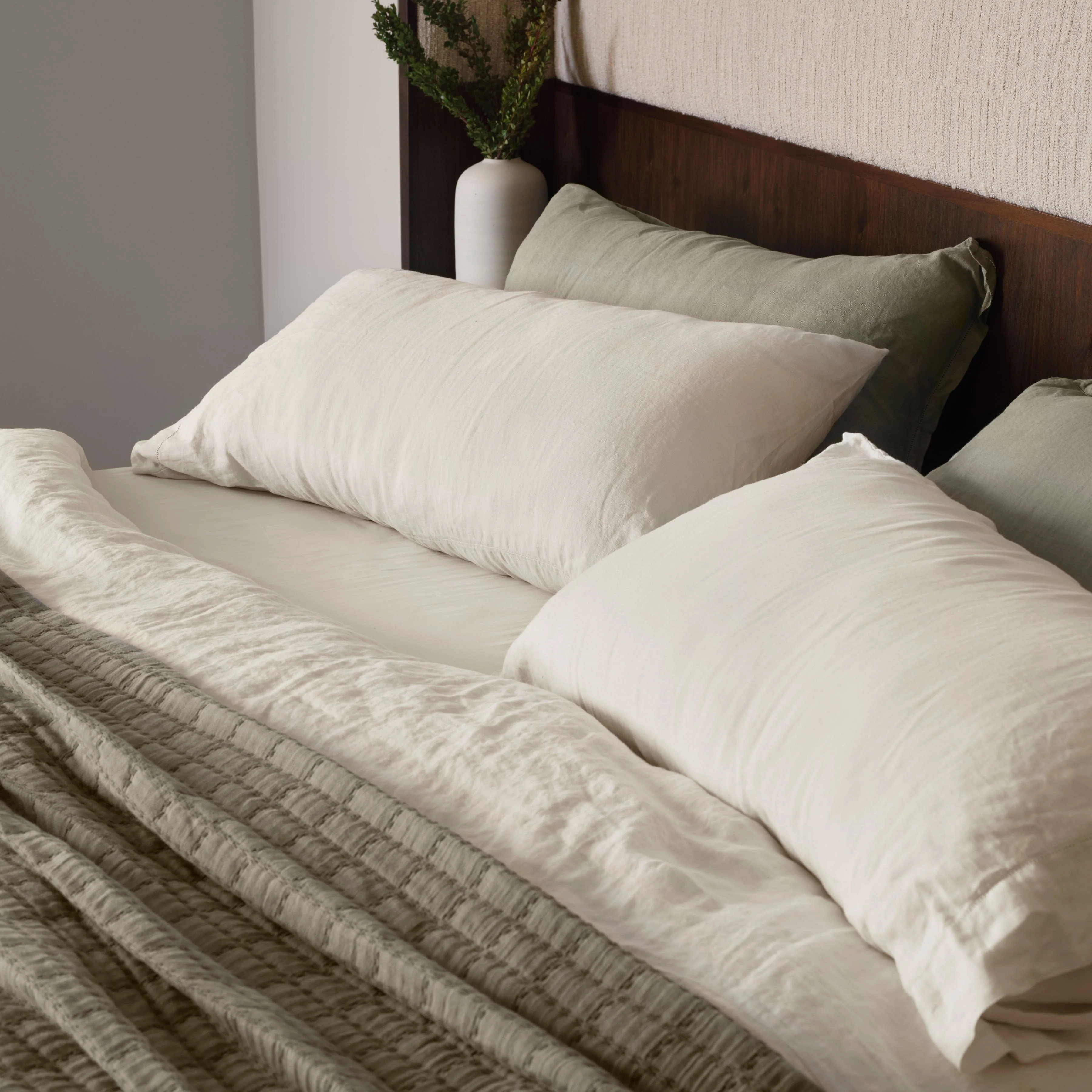 Naya Organic Cotton Quilted Bed Blanket