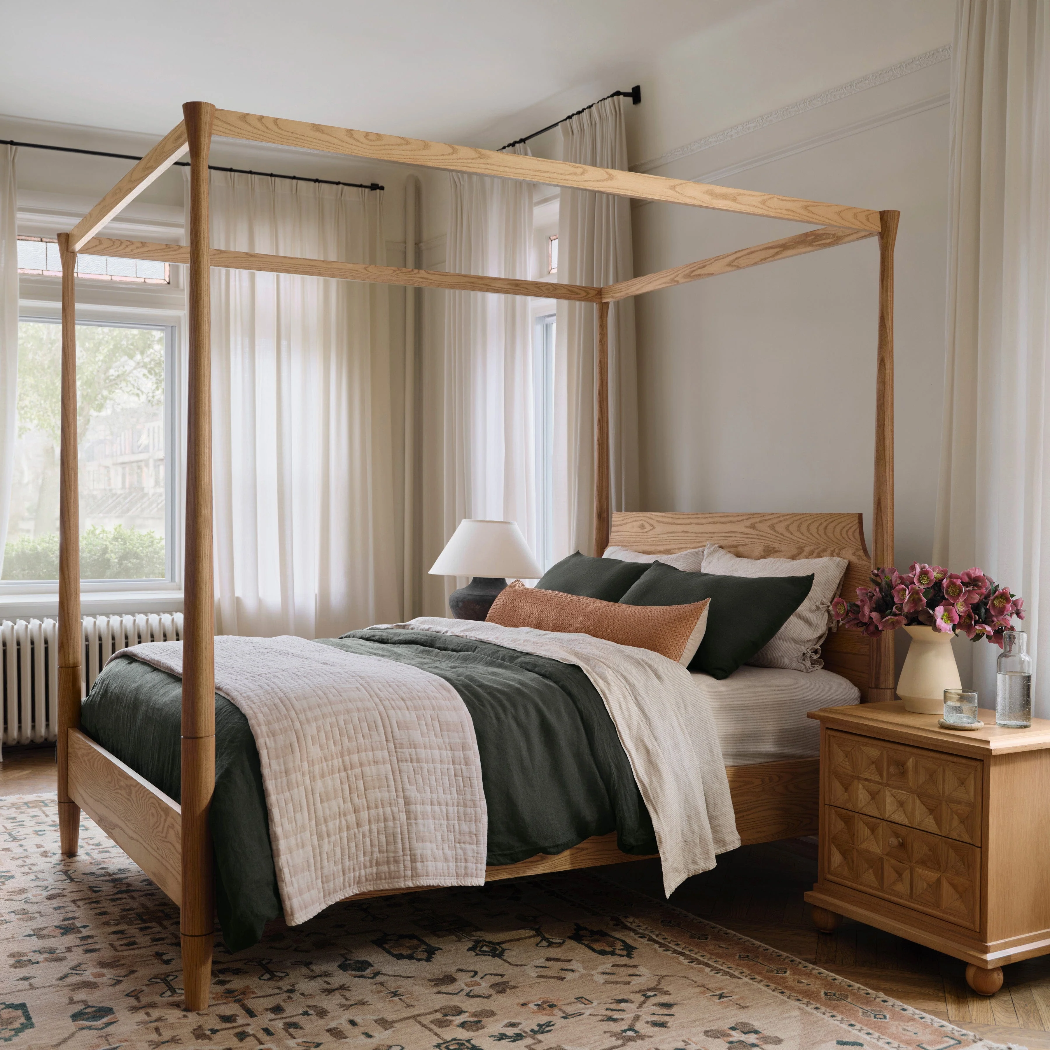 Anoushka Hand-Knotted Area Rug