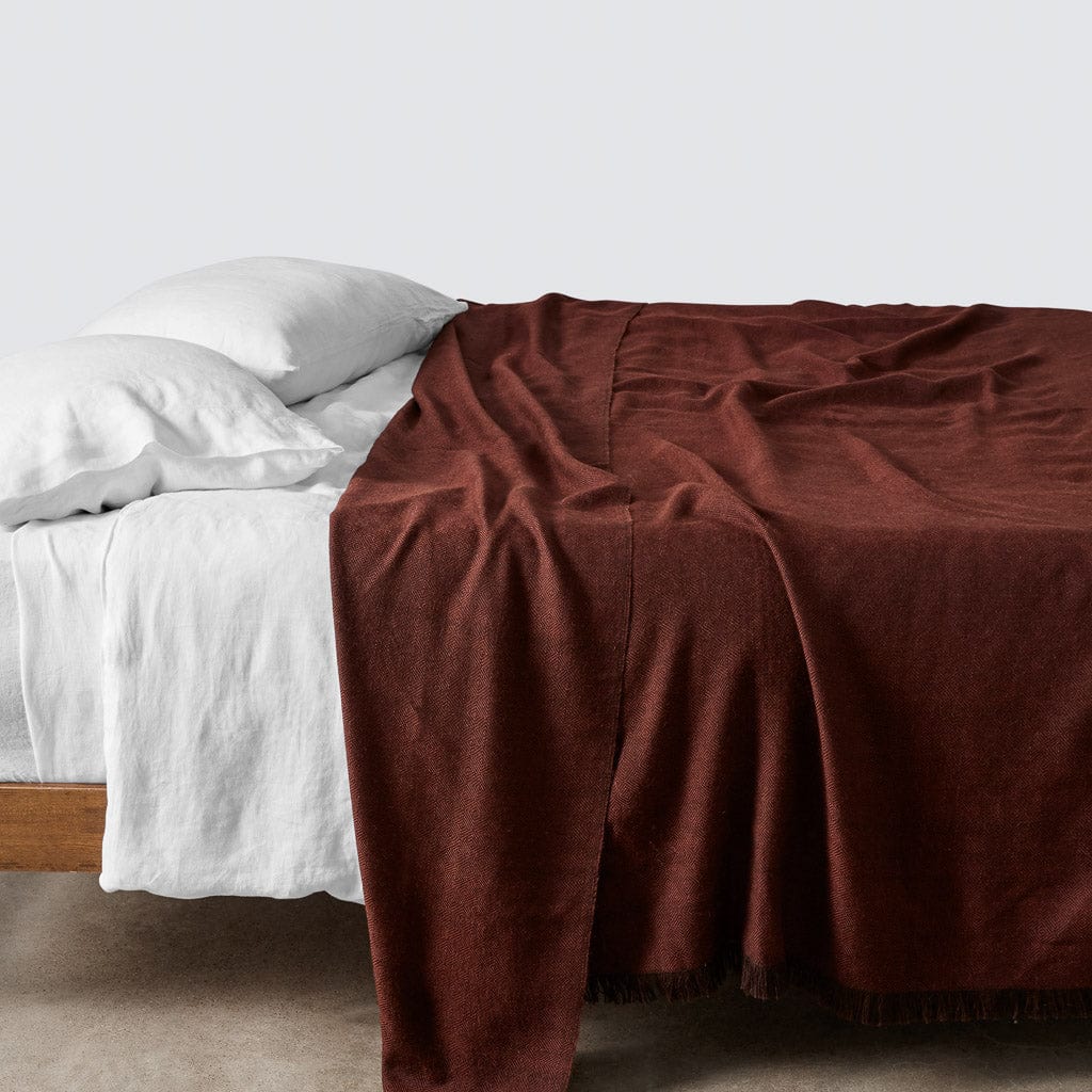 La Calle Alpaca Bed Blanket