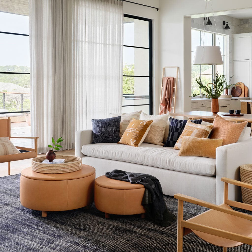 La Calle Alpaca Throw