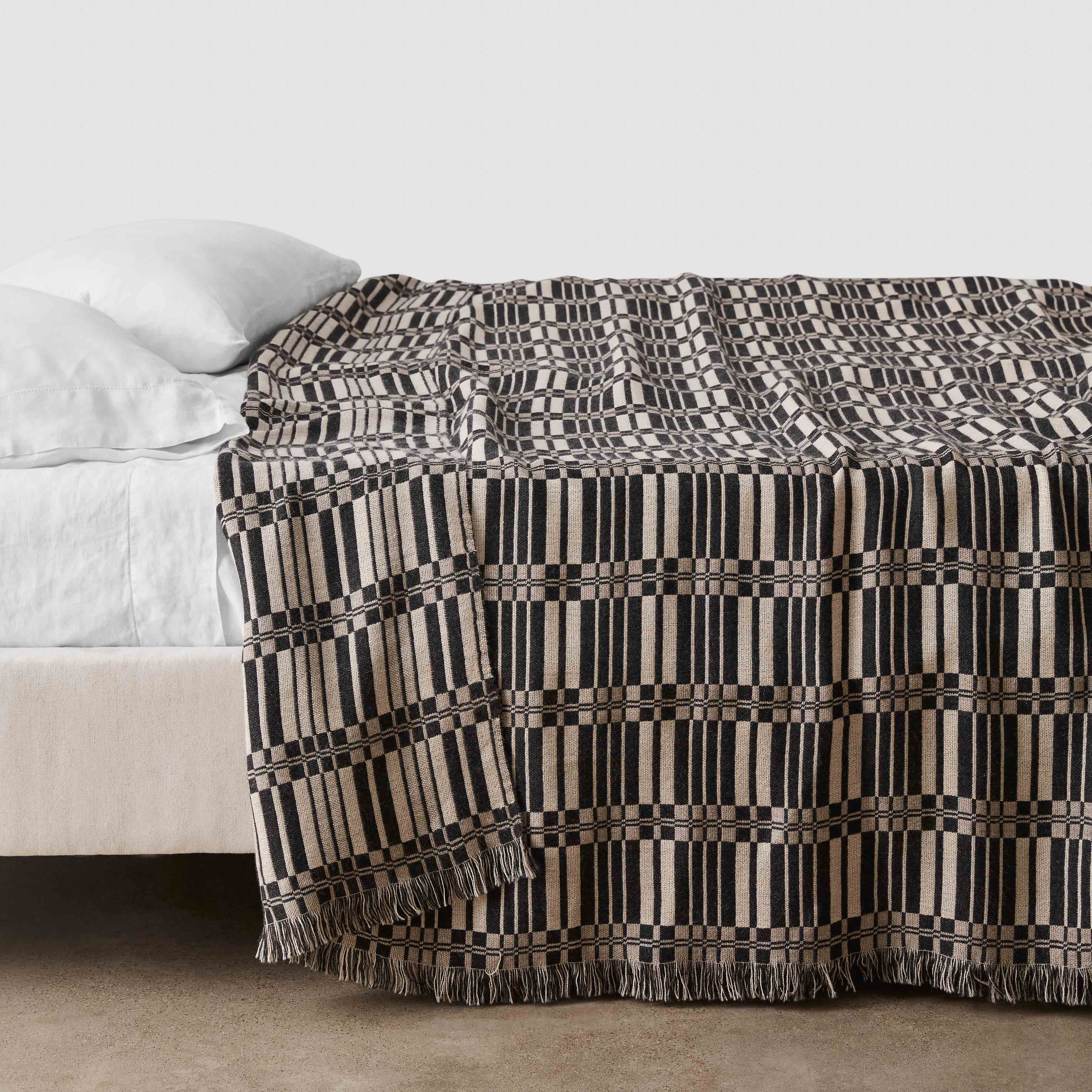 Olmo Alpaca Bed Blanket