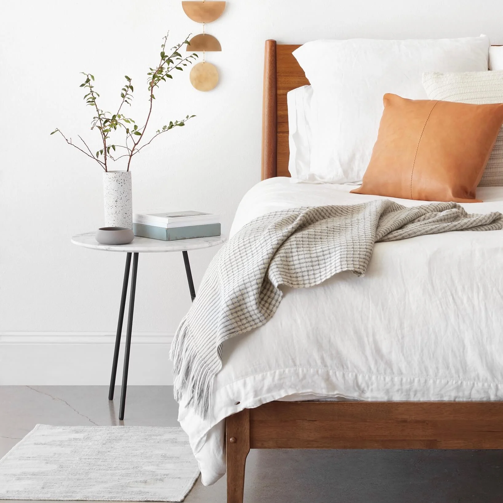 La Cima Handwoven Accent Rug - Grey