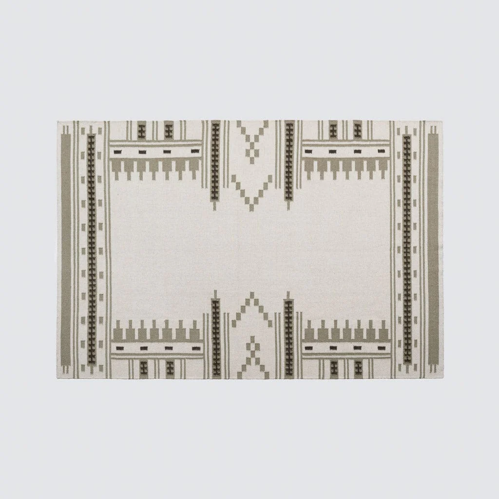 Shylah Handwoven Area Rug