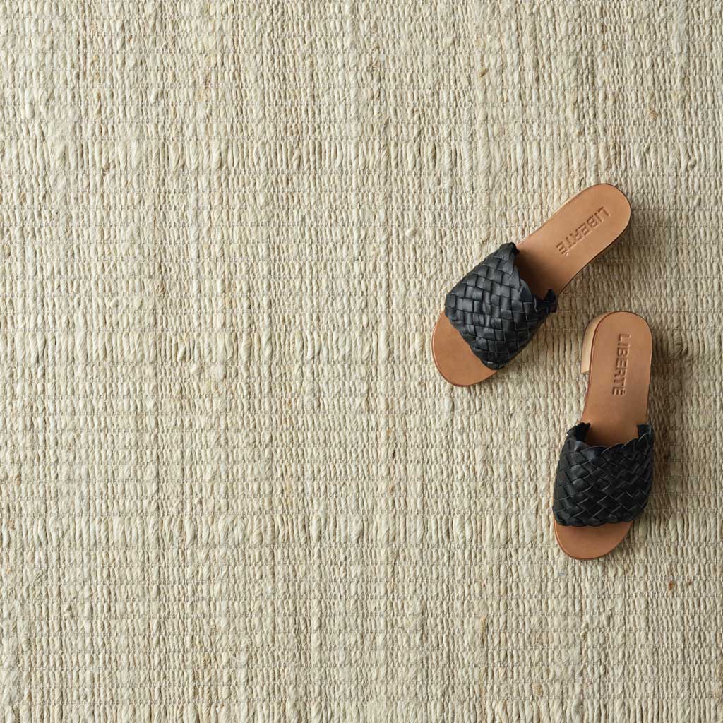 Sabina Handwoven Jute Accent Rug