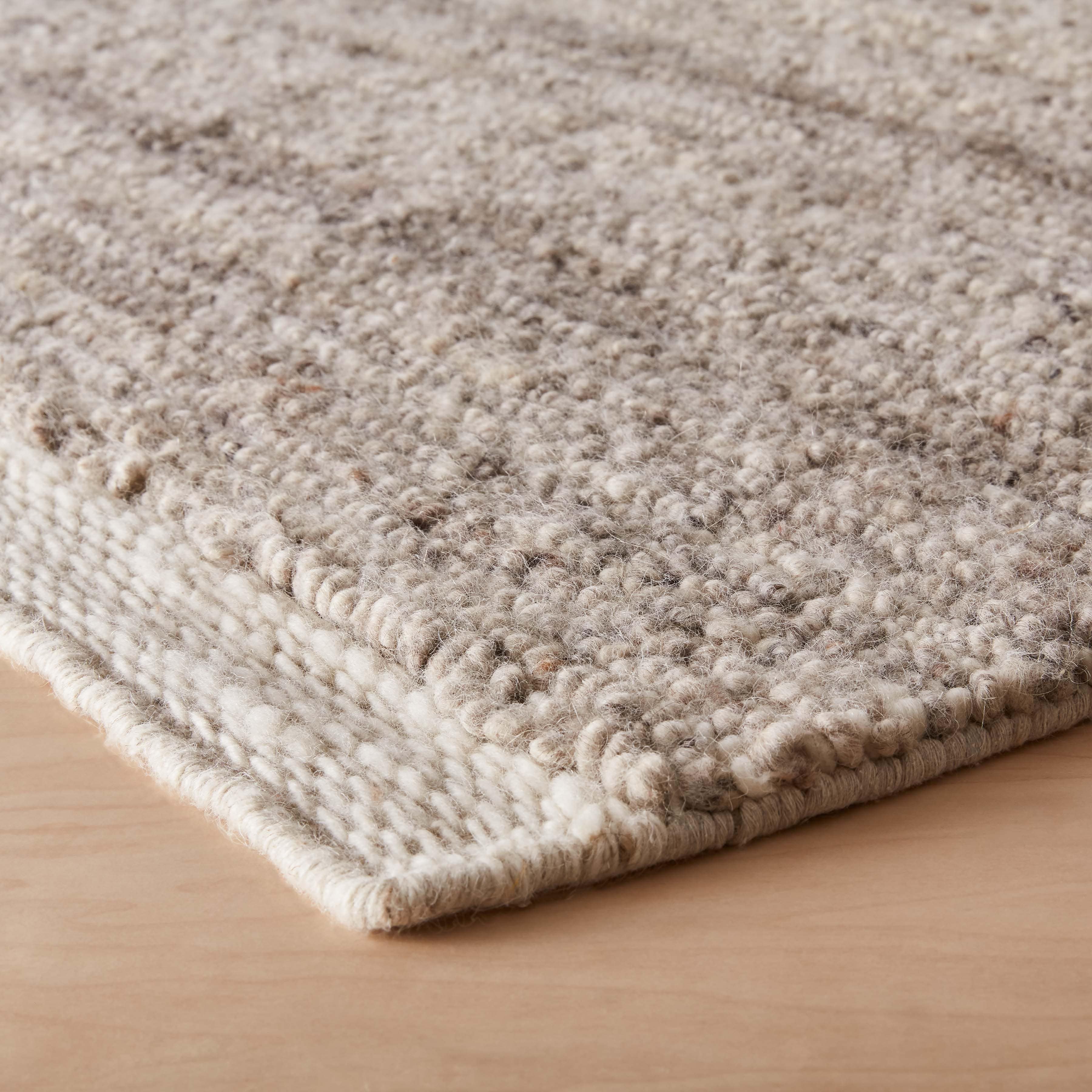 Lalli Handwoven Accent Rug