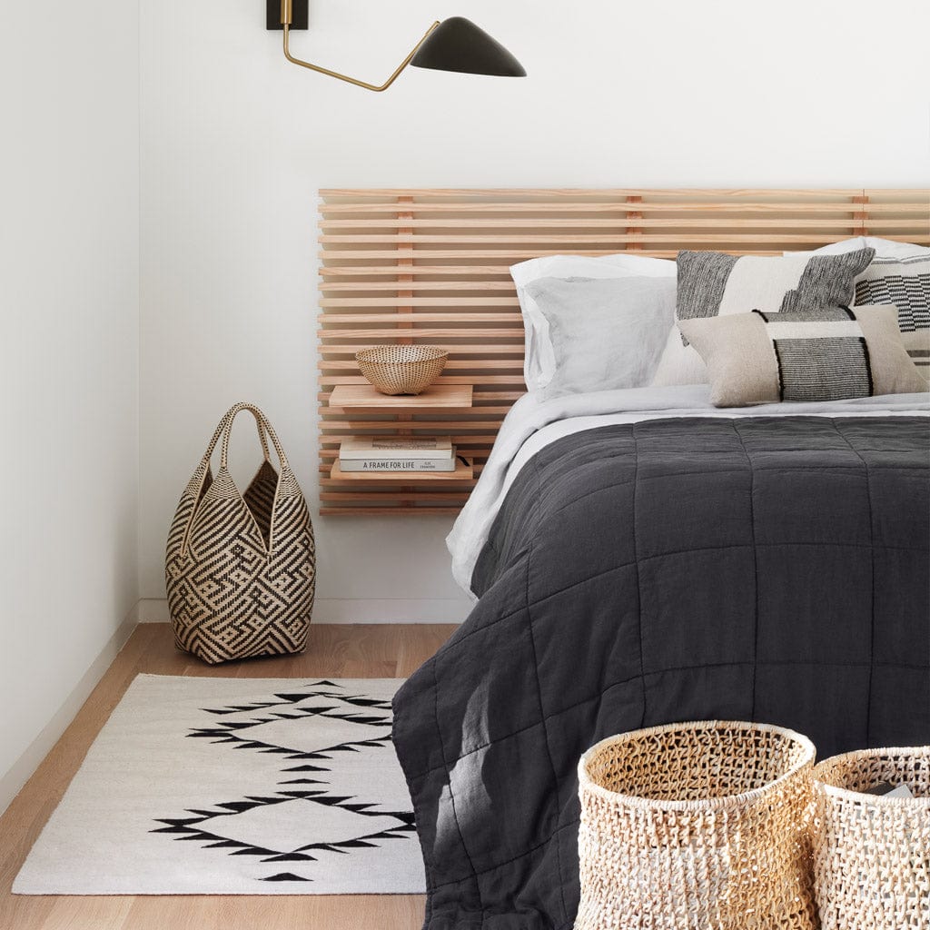 Stonewashed Linen Throw