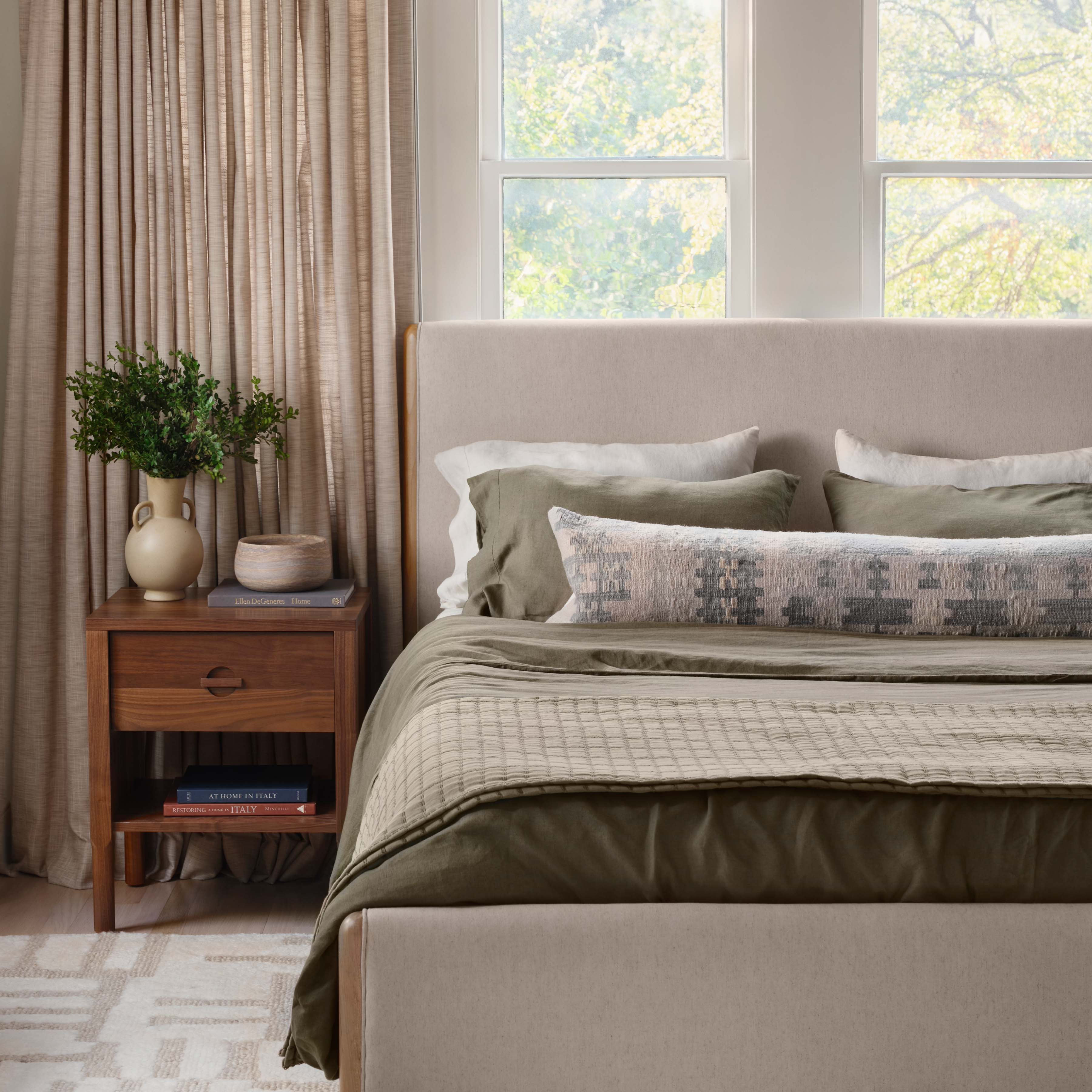 Naya Organic Cotton Quilted Bed Blanket