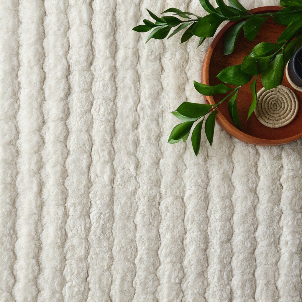 Advika Hand-Knotted Accent Rug