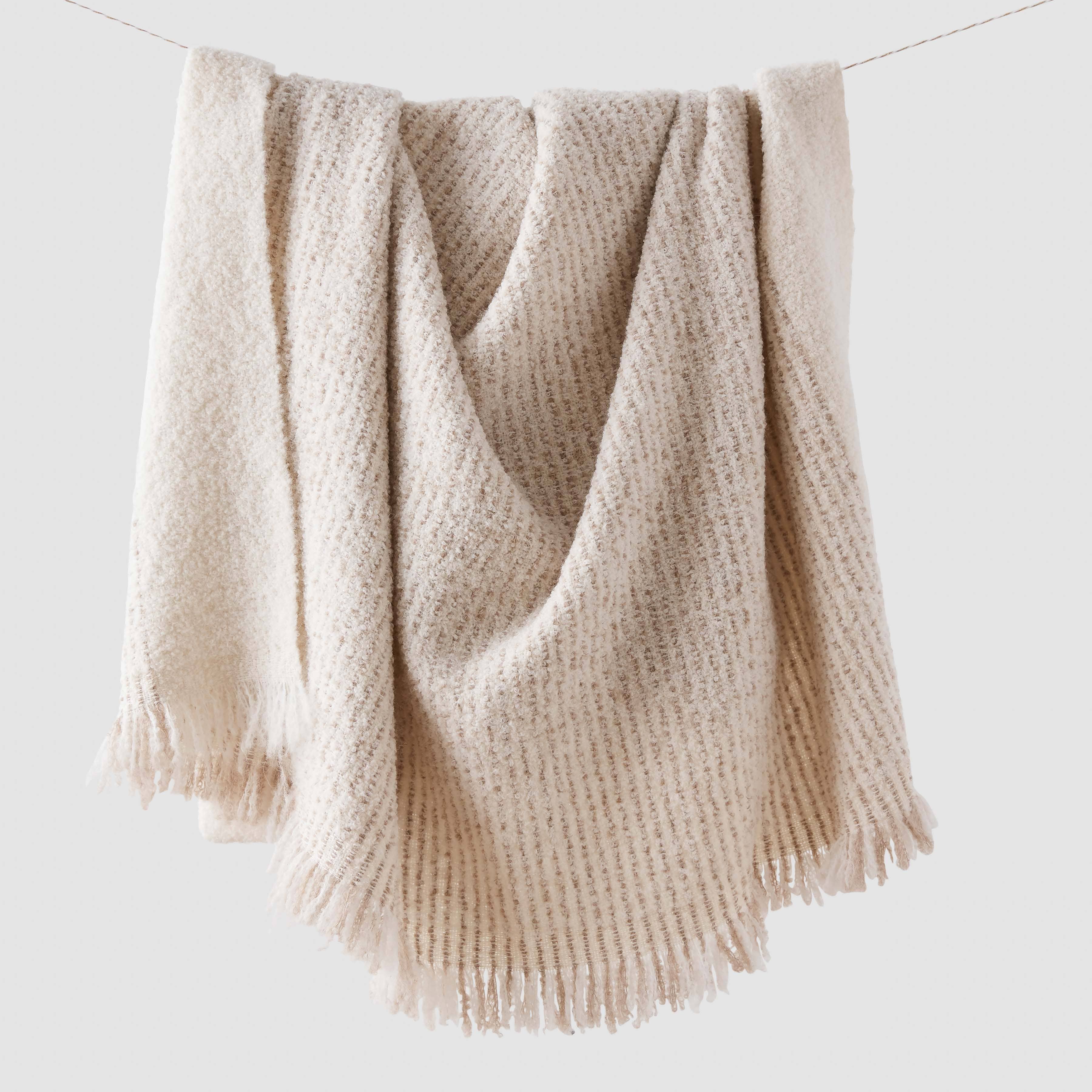 Pradera Boucle Throw