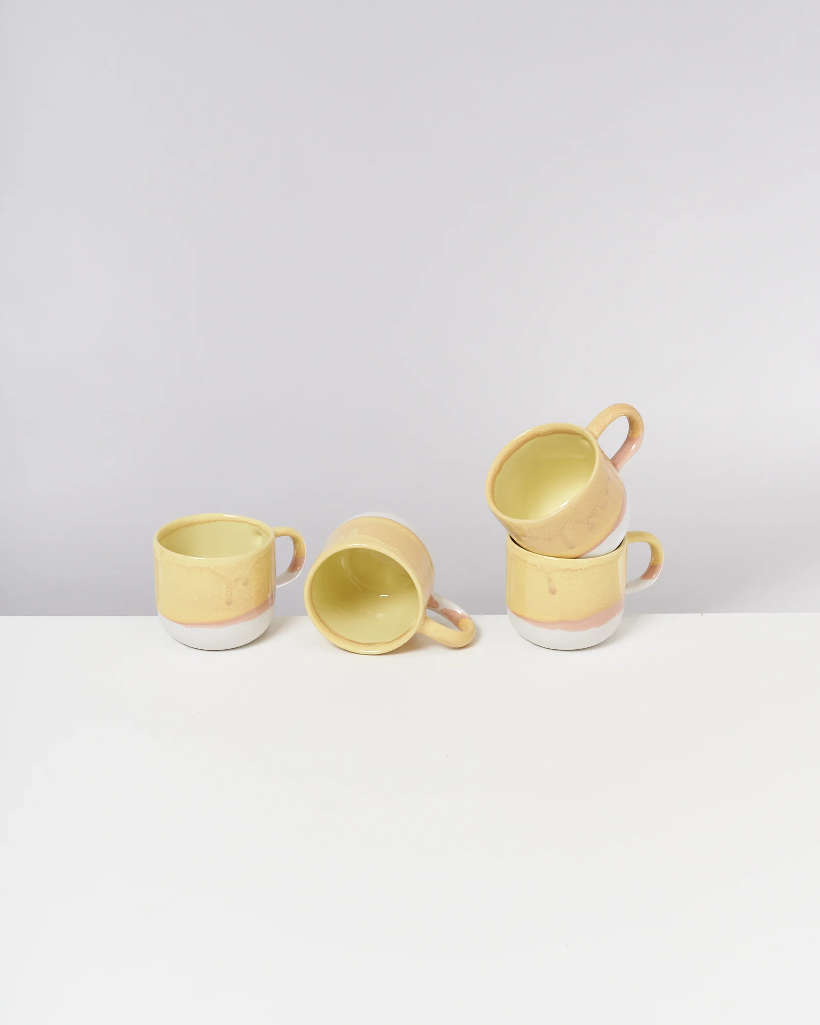 Coimbra Tasse groß gelb
