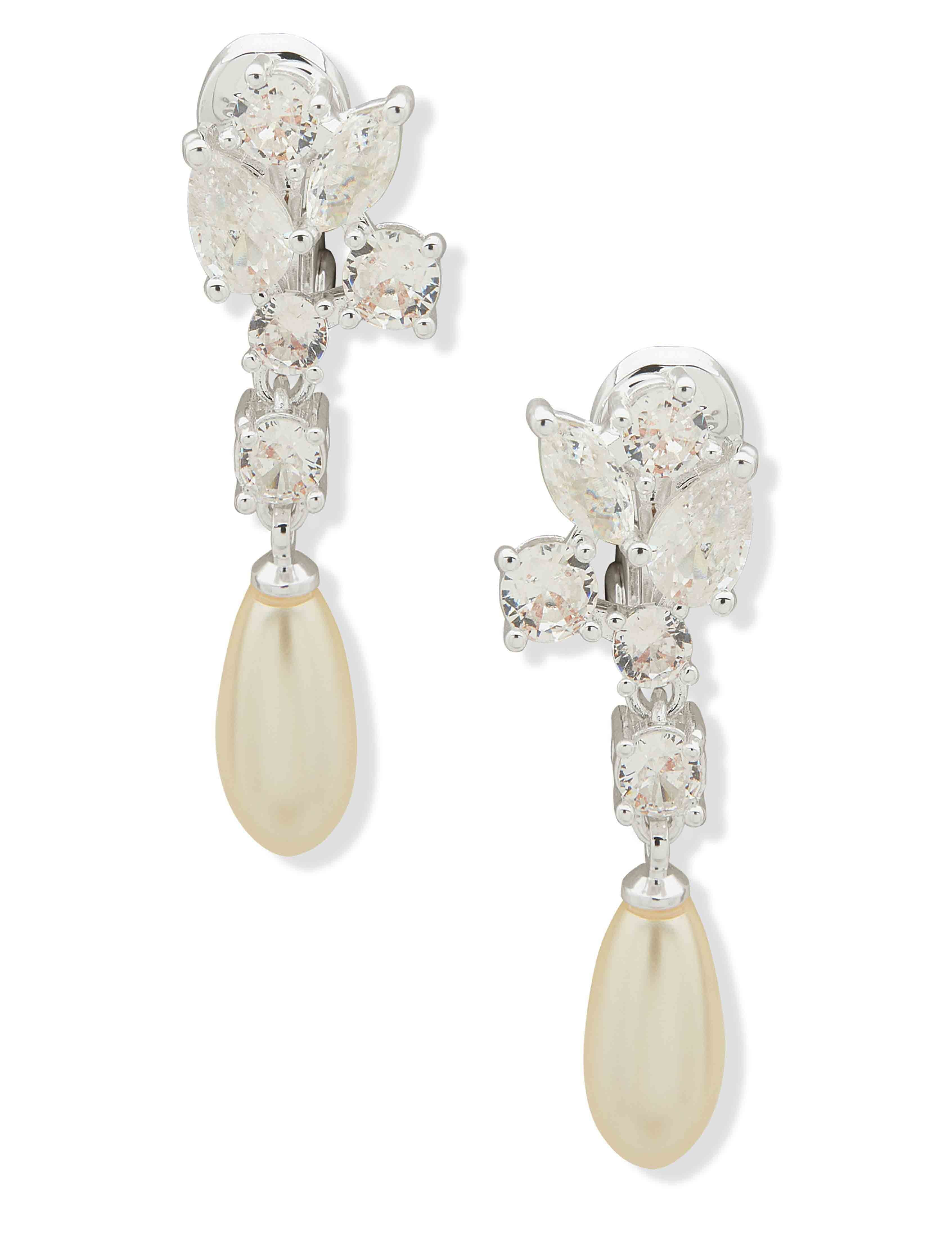 Pearl Cluster Stud Earring - Silver