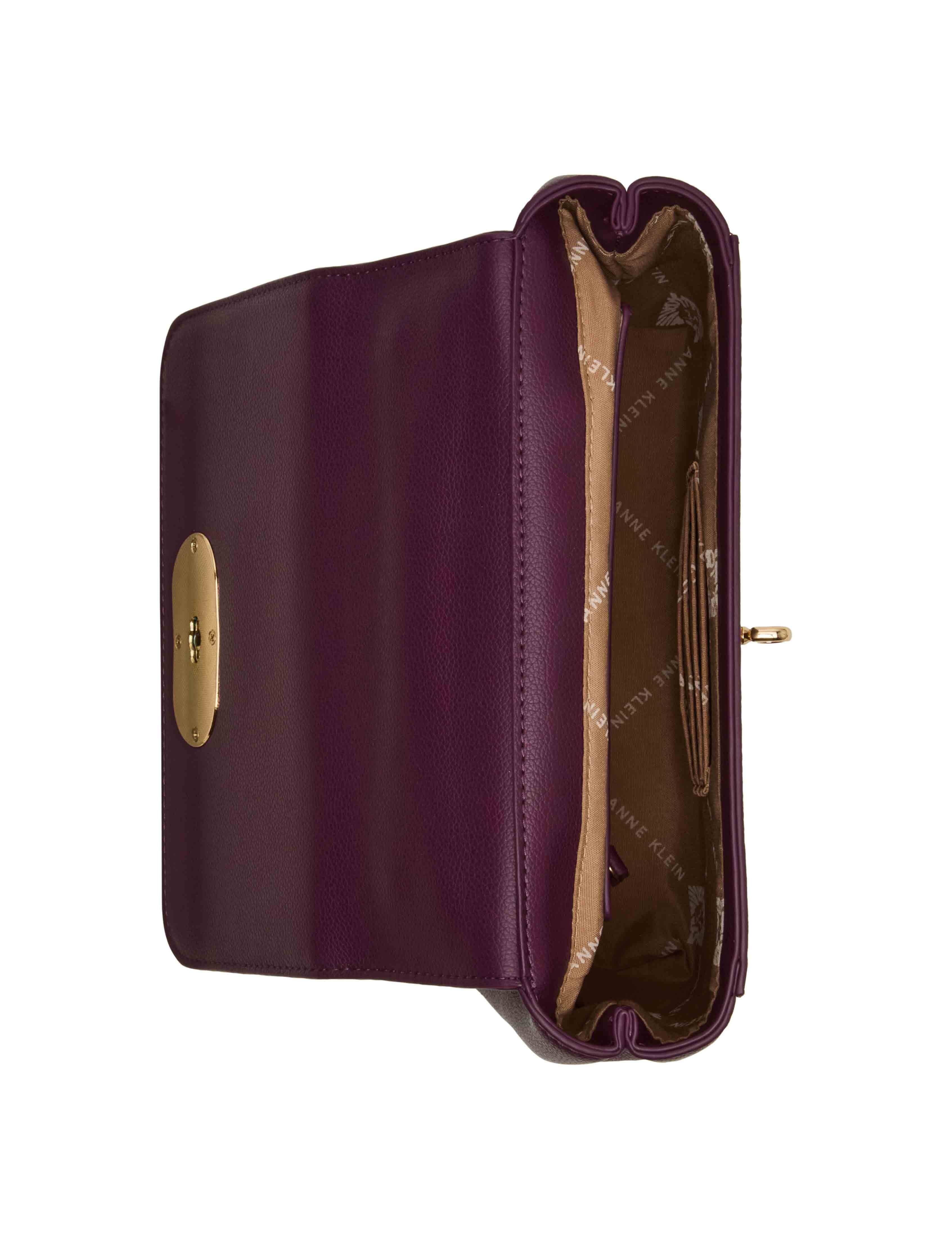 Medium Flap with Varigated Chain Strap