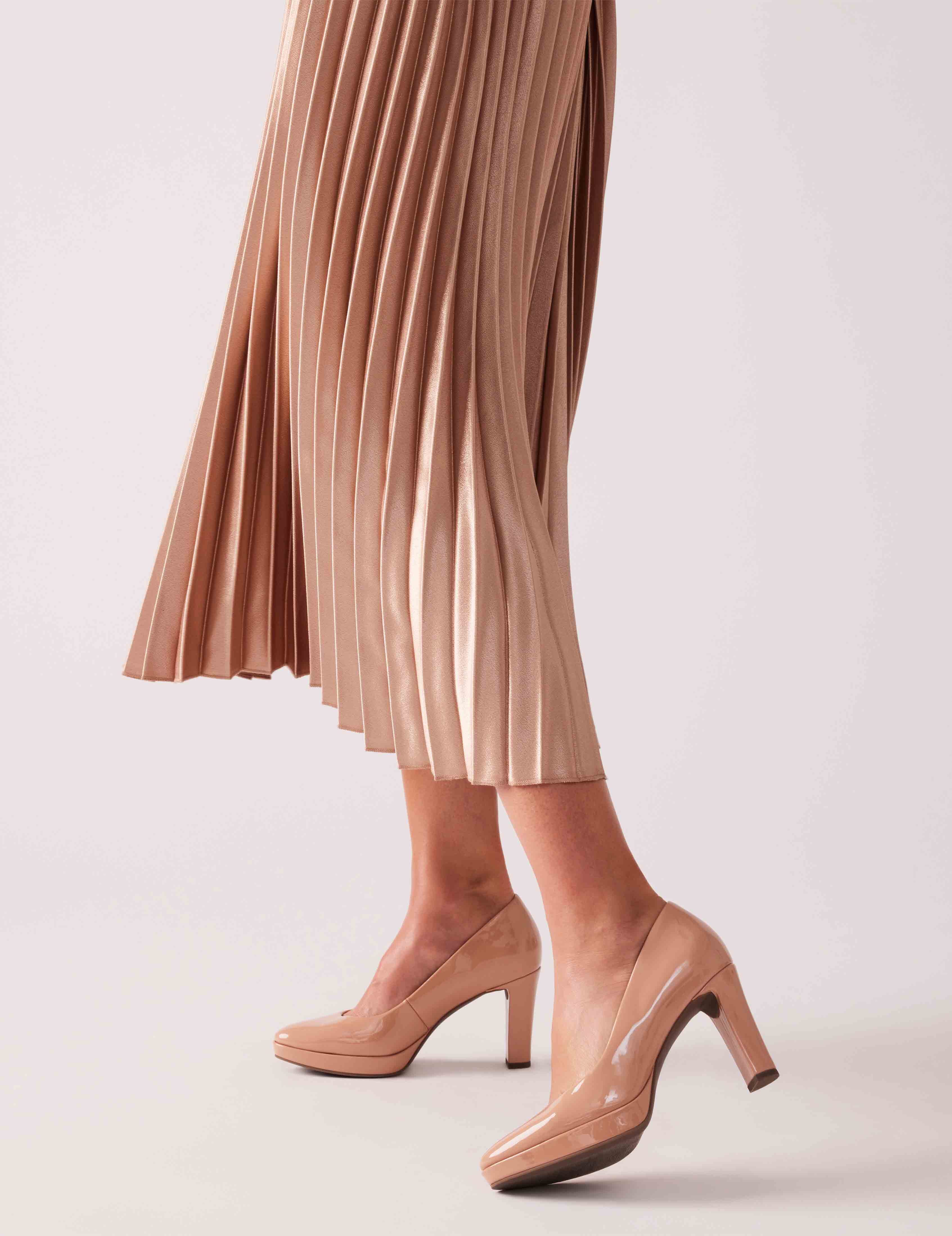 Jael Dress Pump