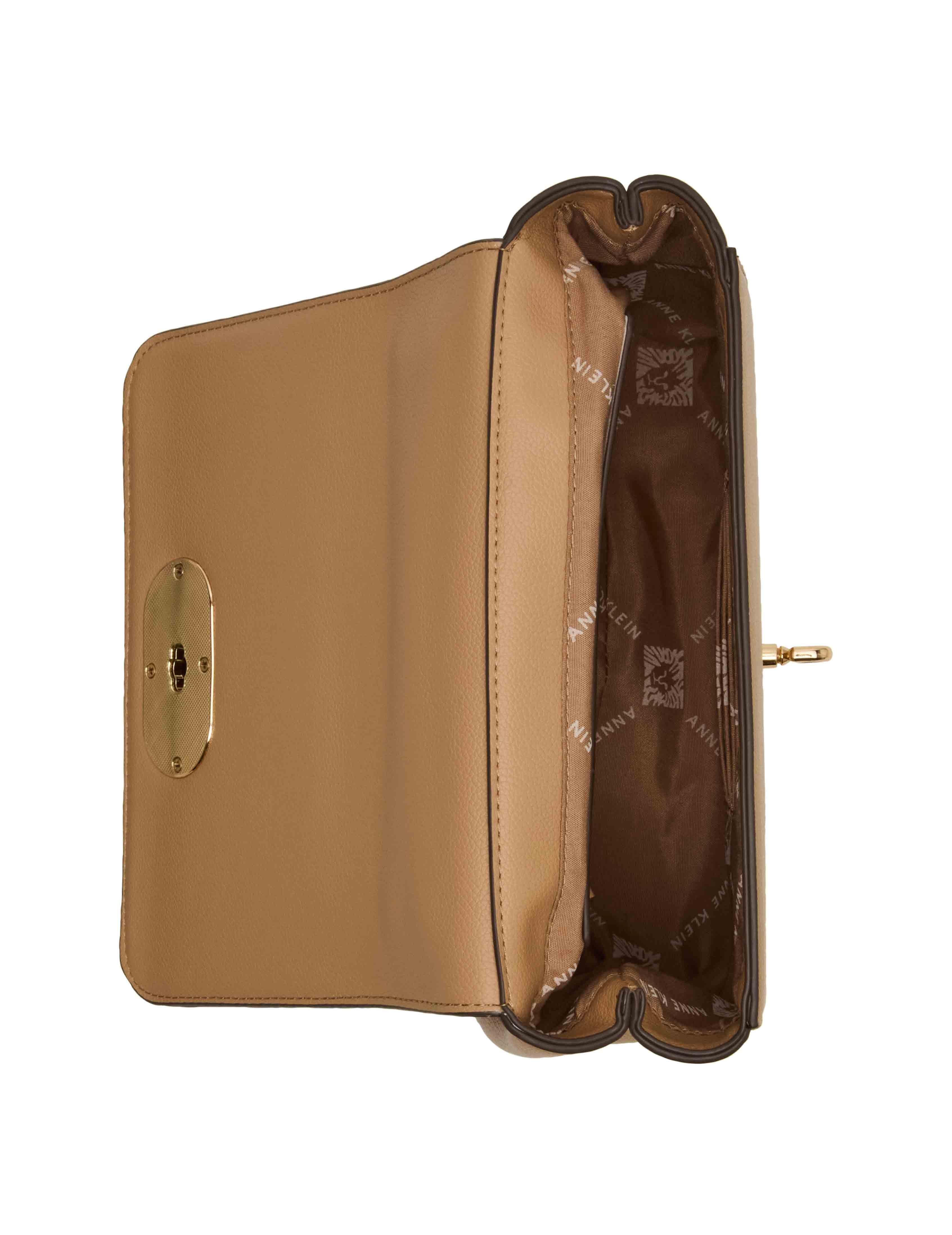 Medium Flap with Varigated Chain Strap