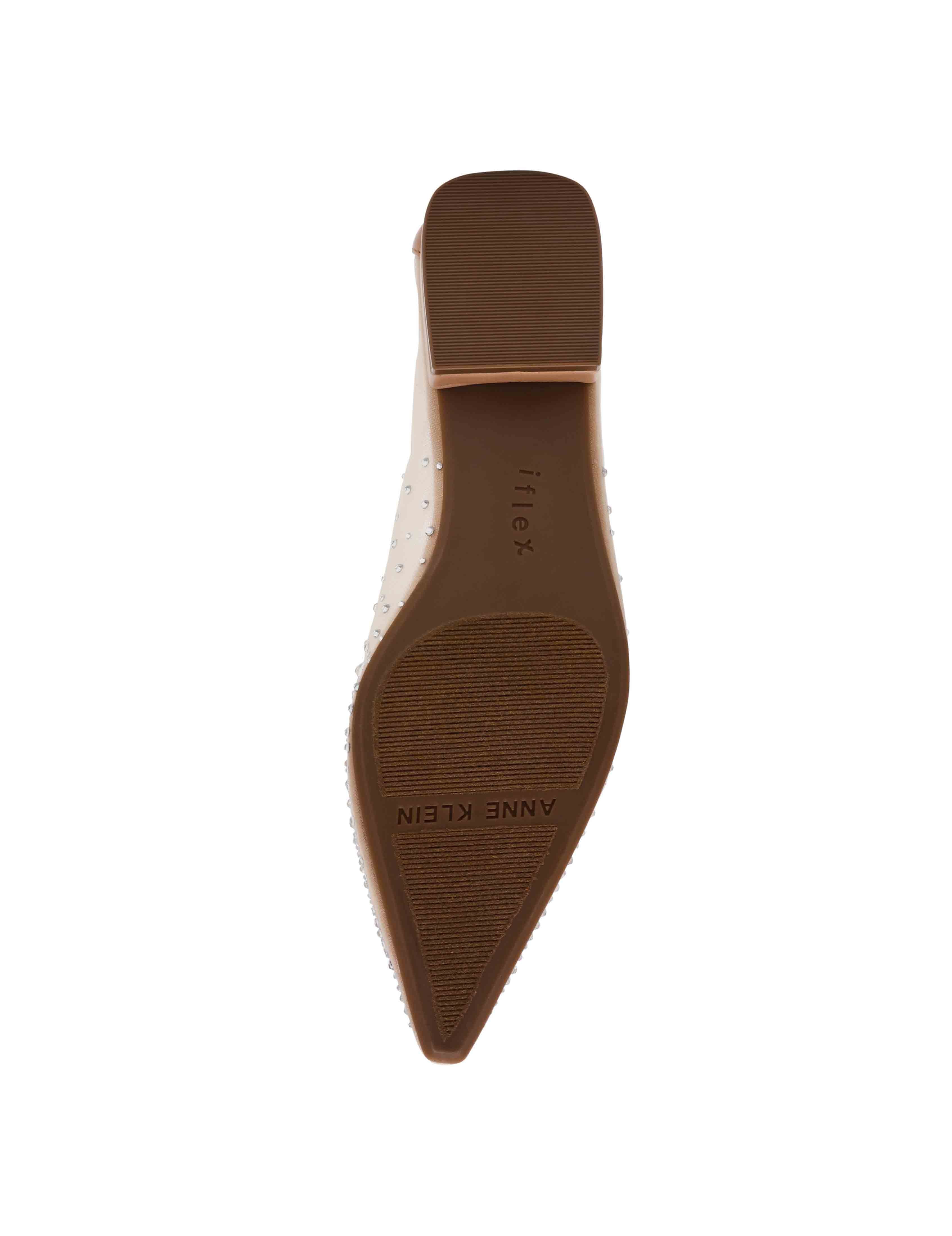 Carlisle Crystal Flat