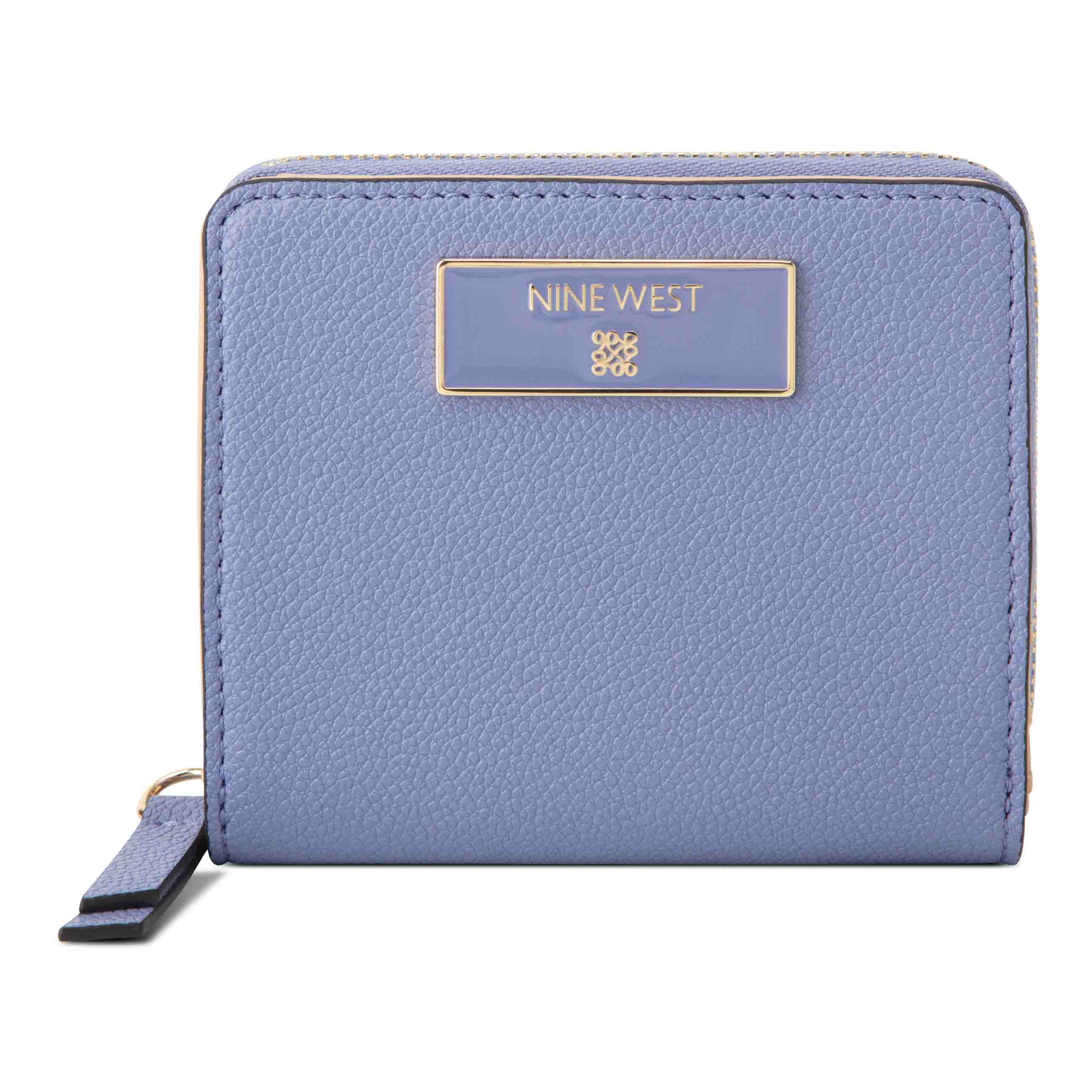 Mary Small Zip Around