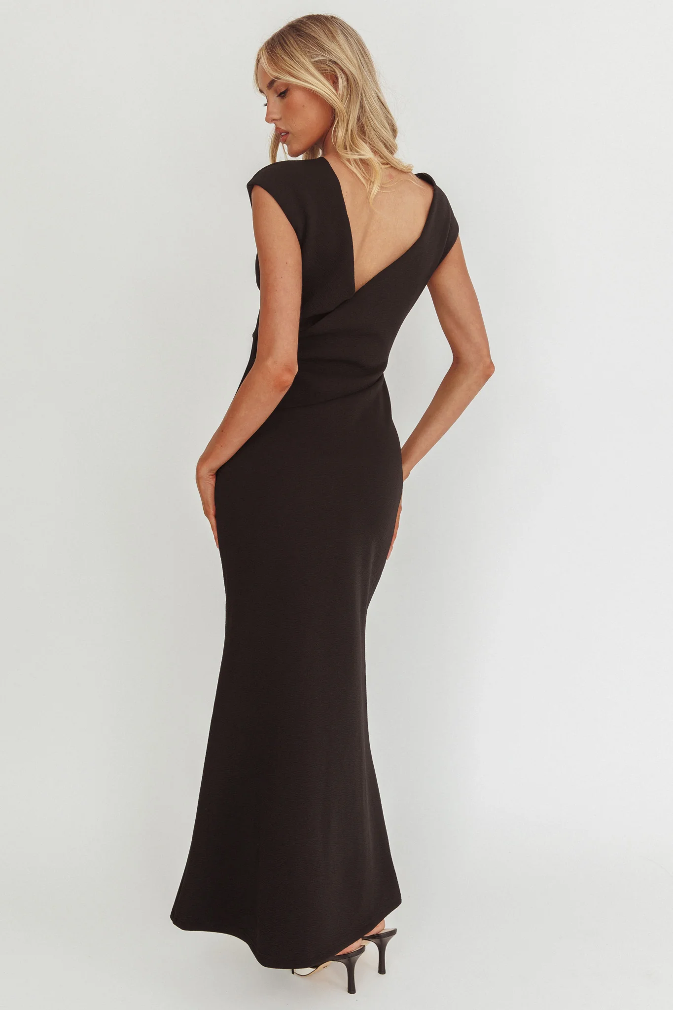 Zarae Cap Sleeve Surplice Back Maxi Dress Black
