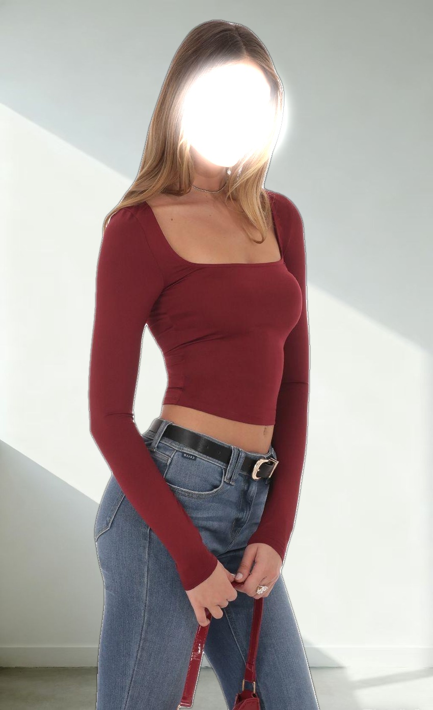 Scoop Neck Long Sleeve Top in Burgundy