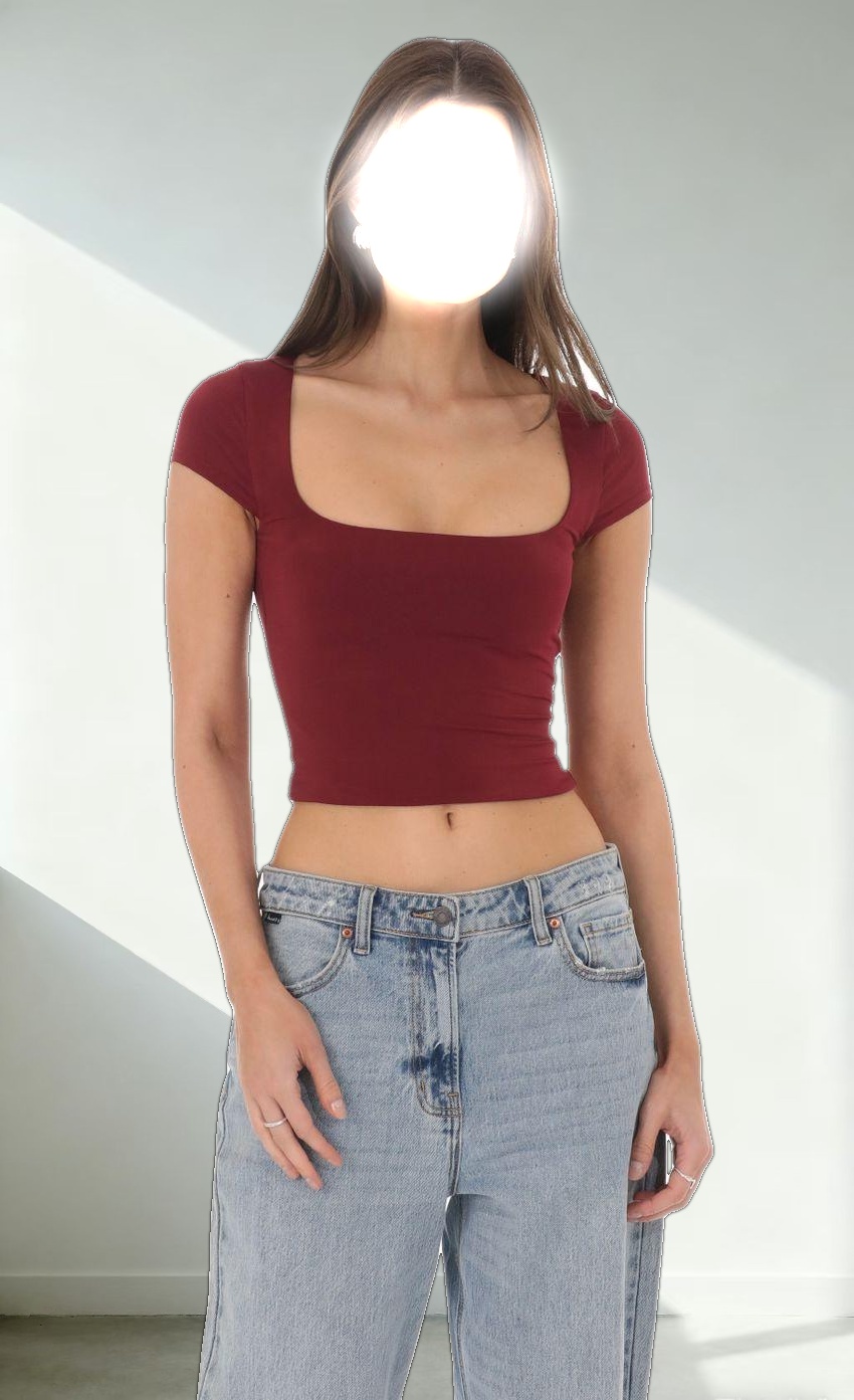 Short Sleeve Crop Top in Maroon