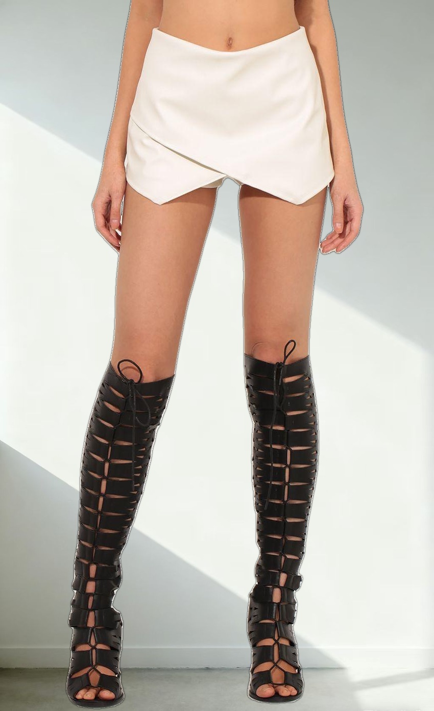 Faux Leather Skort In Ivory