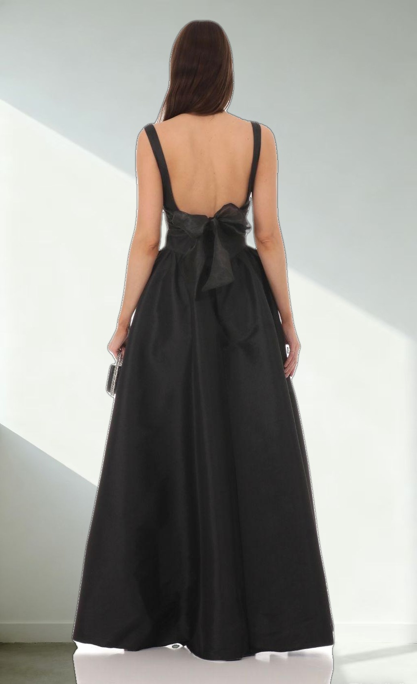 Back Bow Gown in Black