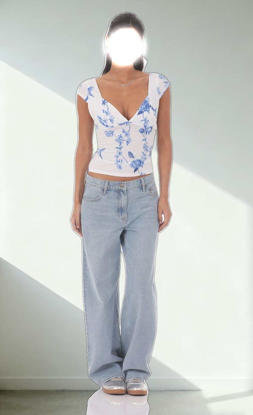 Floral Short Sleeve V-Neck Top in White