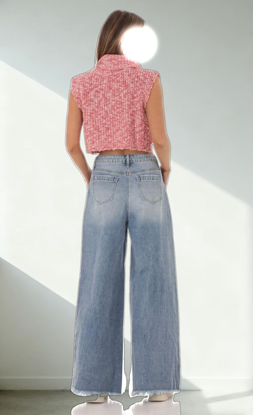 Wide Leg Jeans in Light Denim