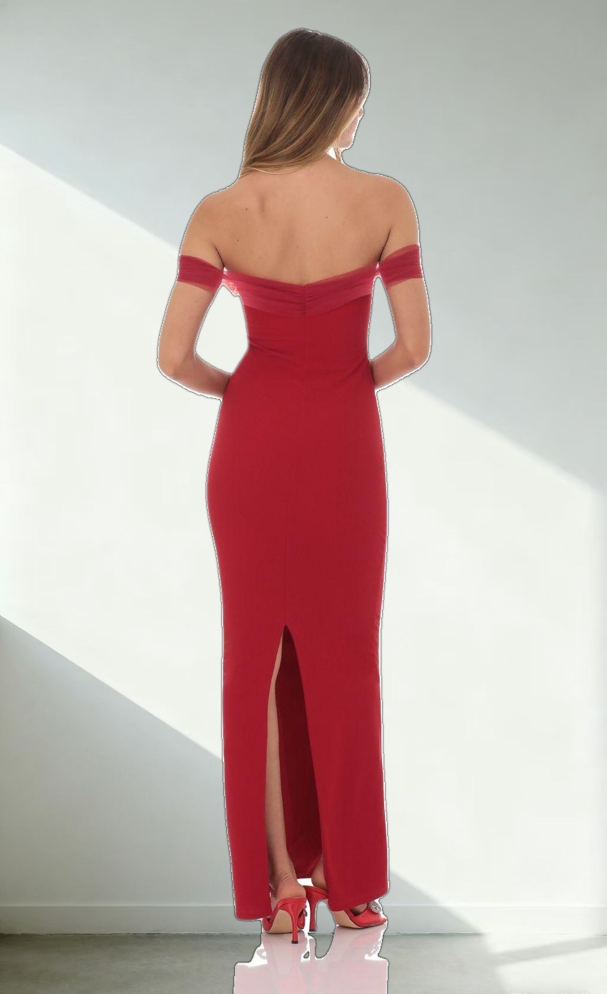 Tulle Off Shoulder Sleeve Maxi Dress in Red