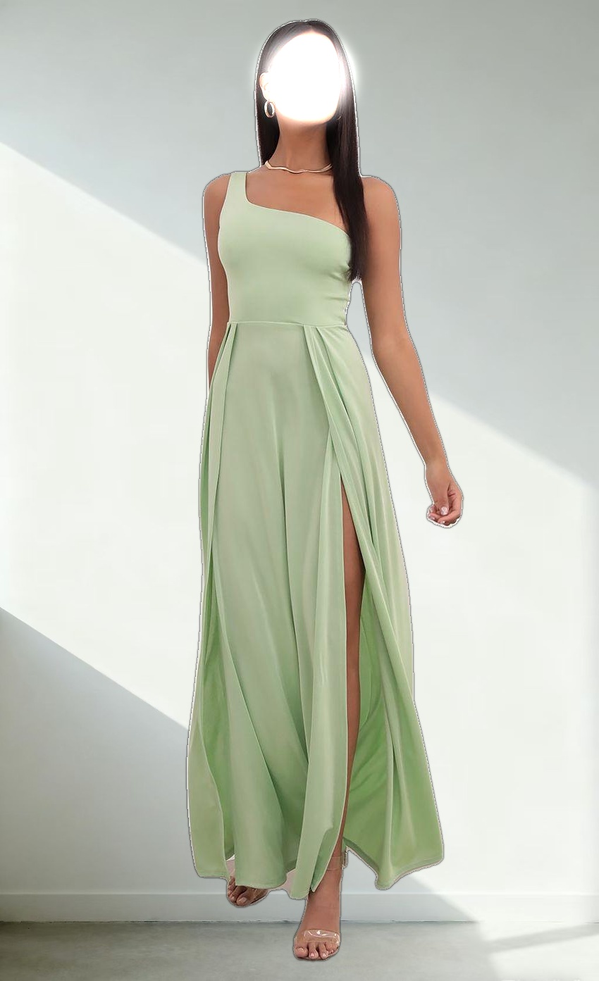 Shoulder Maxi in Matcha Green