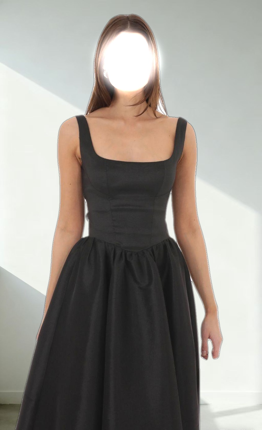 Back Bow Gown in Black